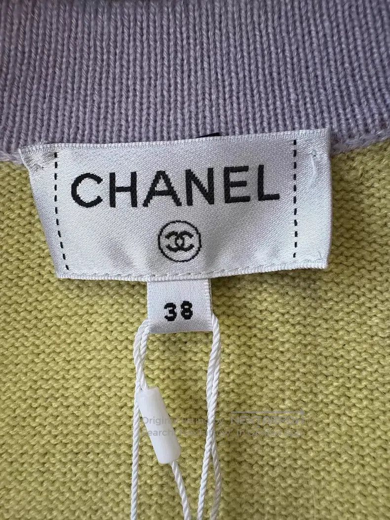 Chanel Chanel 24C yellow and purple V-neck colourful diamond buck Size XS / US 0-2 / IT 36-38 - 6 Thumbnail