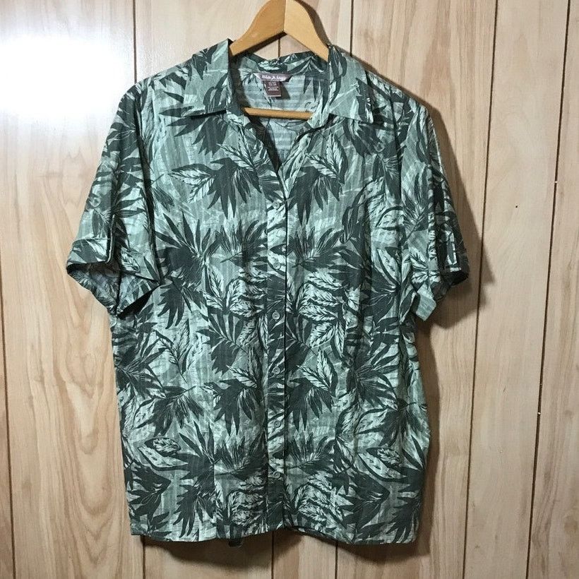 Other White Stag Green Leaf Pleated Collared Short Sleeve Top XL Size XL / US 12-14 / IT 48-50 - 1 Thumbnail