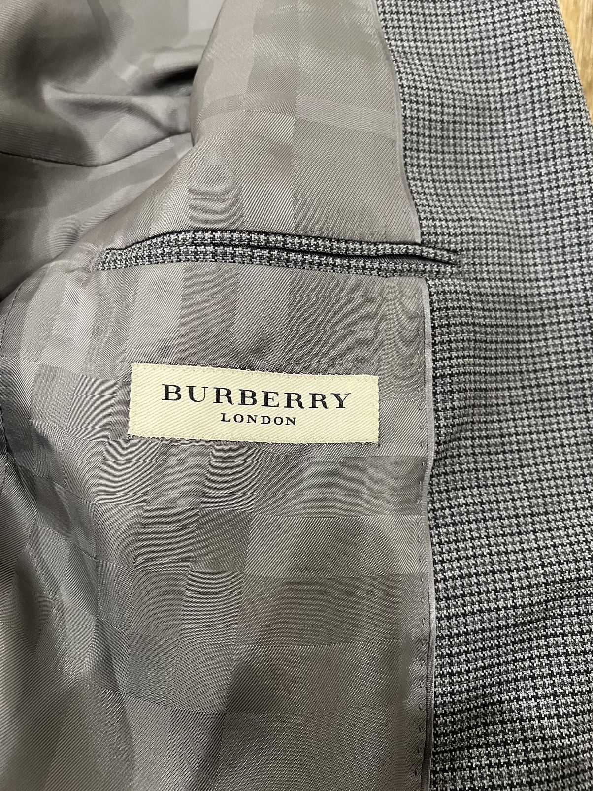 Burberry Burberry london 54r blazer suit jacket pattern Size 54R - 4 Thumbnail