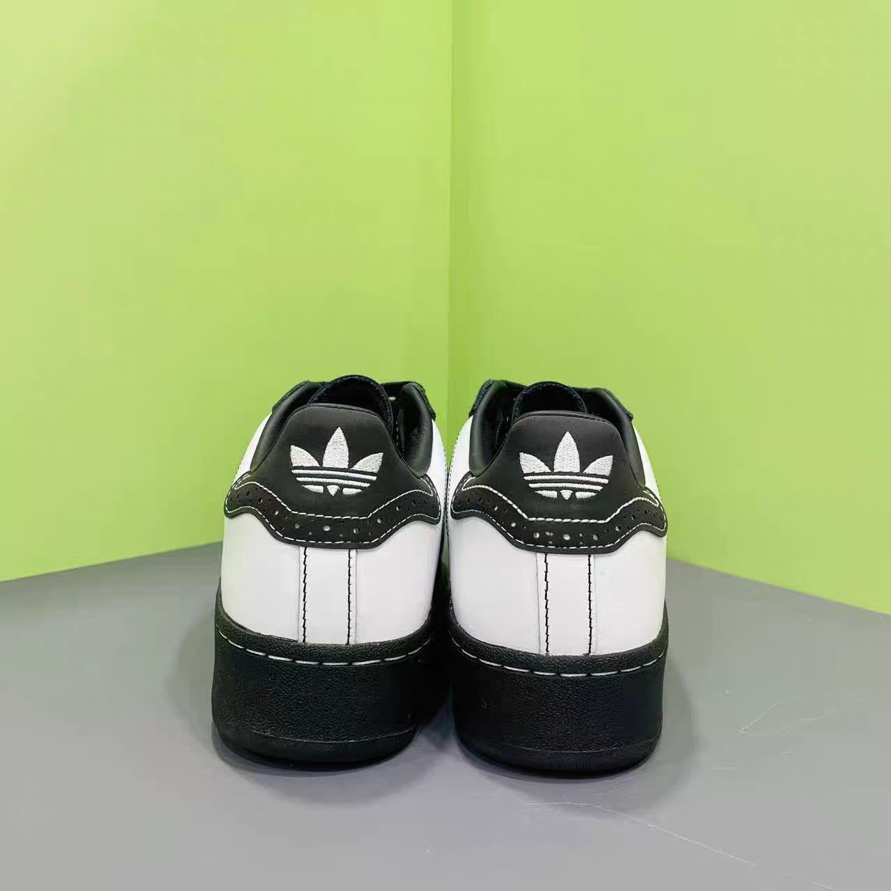 Adidas adidas SUPERSTAR Sneakers K15 Size US 9.5 / EU 42-43 - 6 Thumbnail