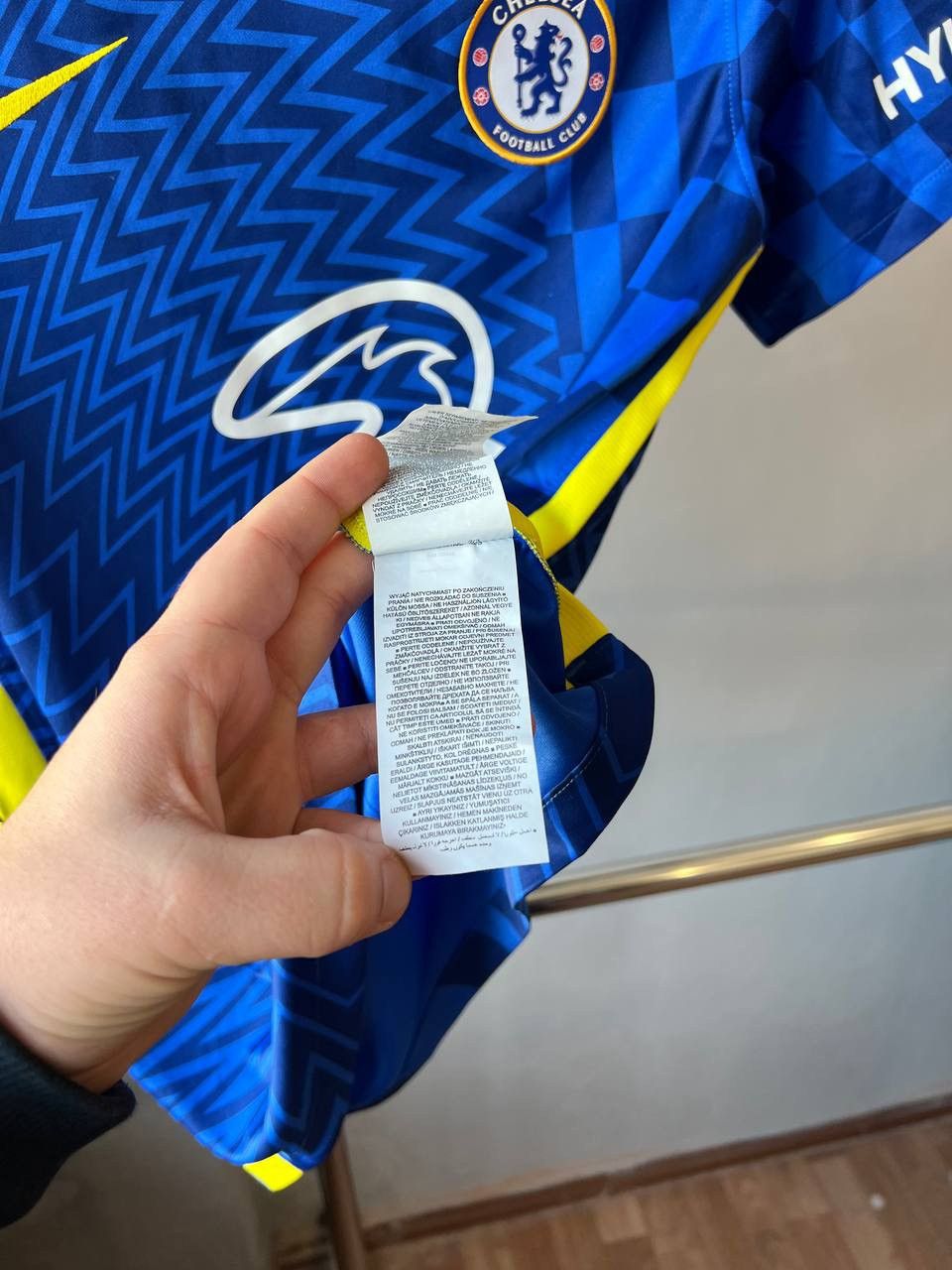 Nike 2021/22 CHELSEA FC HOME SOCCER JERSEY FOOTBALL SHIRT NIKE S Size US S / EU 44-46 / 1 - 9 Thumbnail