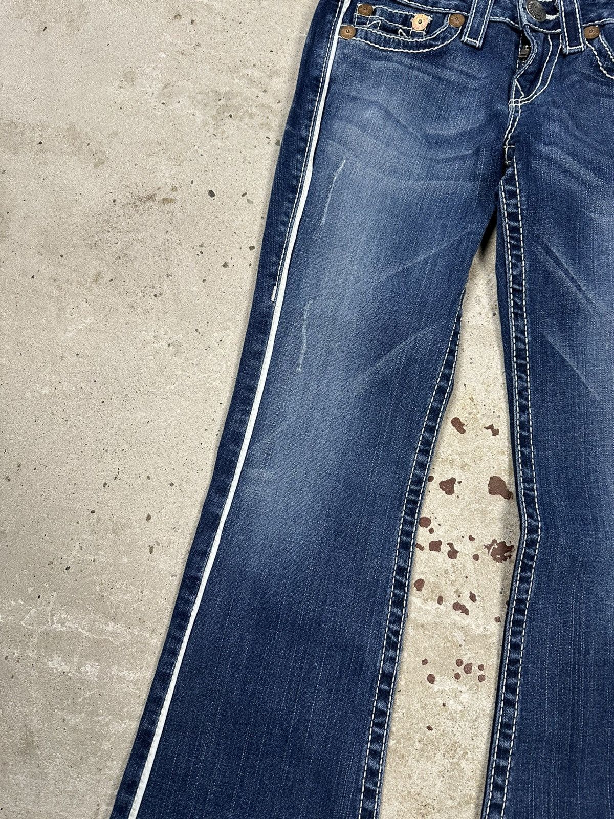 True Religion × Vintage Vintage Y2K True Religion Bobby Big T Flare Denim Pants Jean Size US 27 - 4 Thumbnail