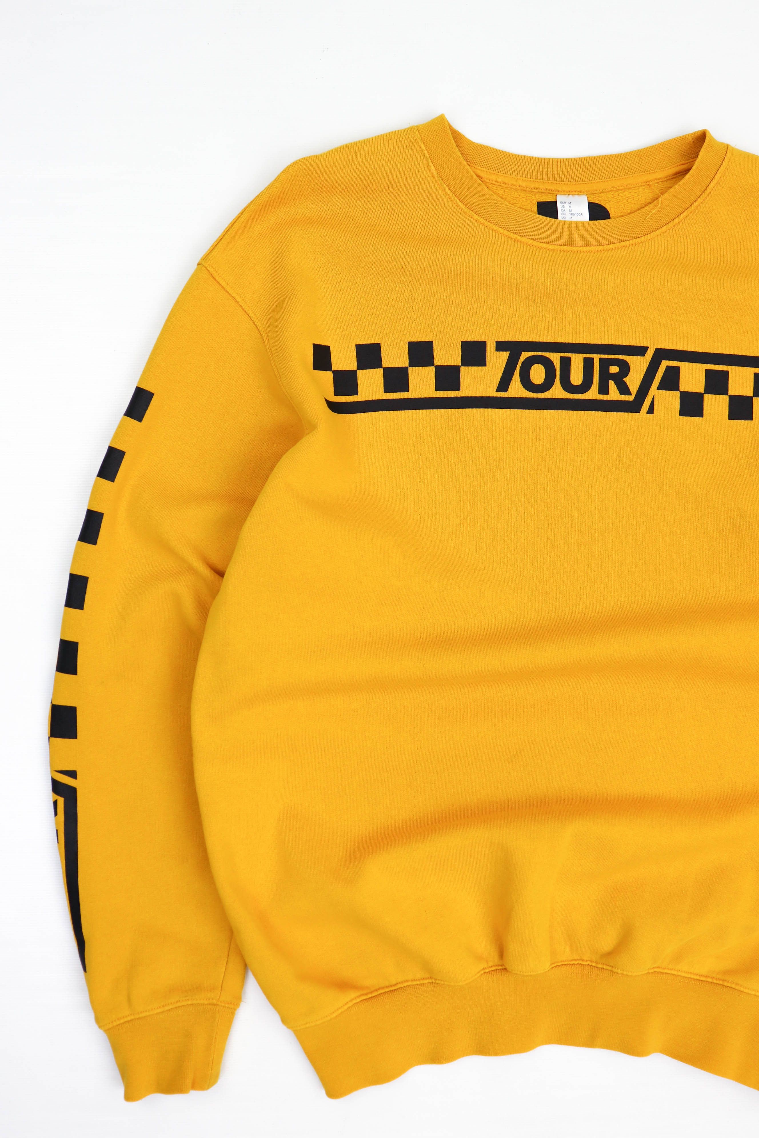 Band Tees Justin Bieber 2017 Tour Orange Crewneck Sweatshirt Size US M / EU 48-50 / 2 - 4 Thumbnail