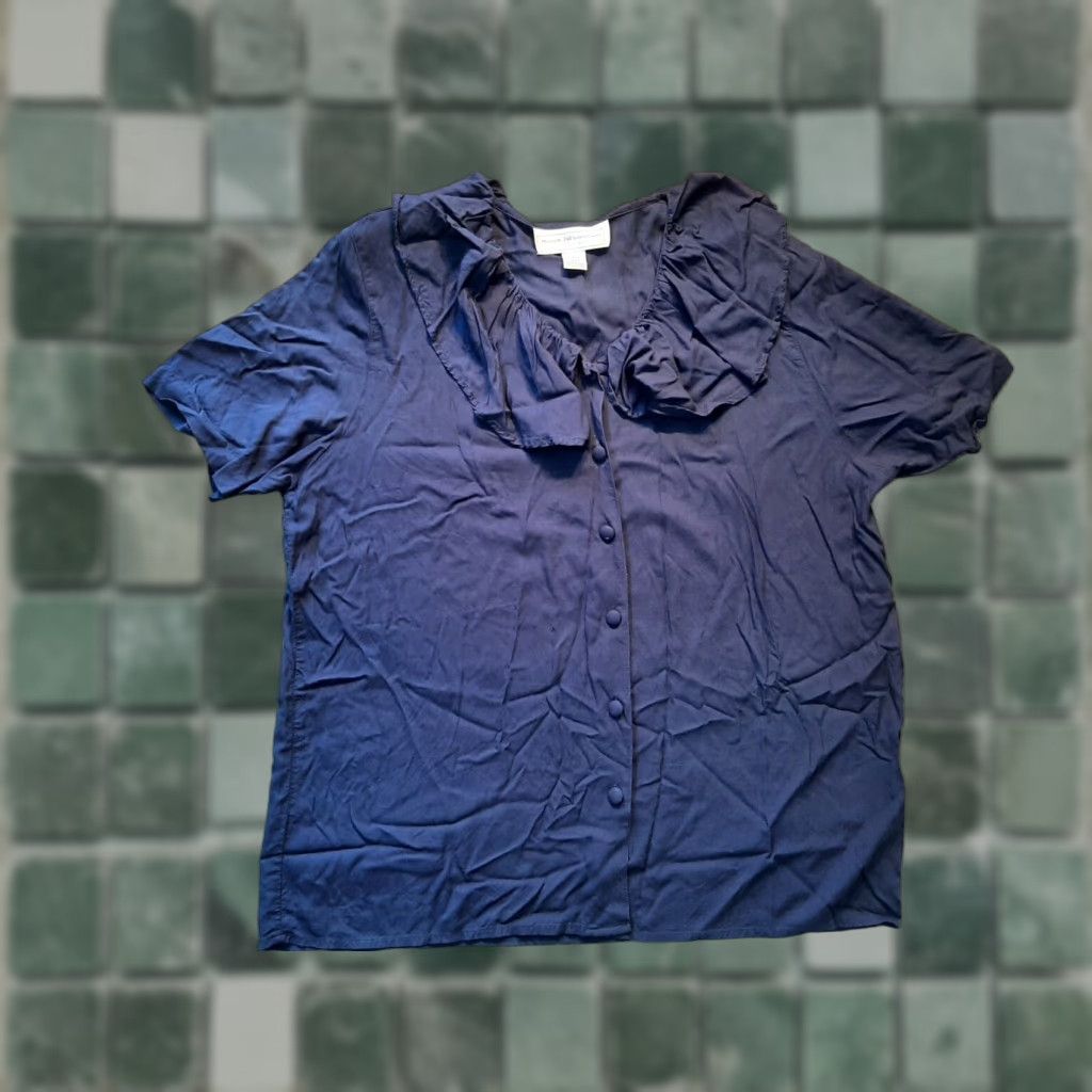 Vintage Maggie Lawrence Button-Up Shirt Blue Short Sleeve 100% Rayon Size 22/24 Women Blouse Size 3XL / US 20-22 - 1 Thumbnail