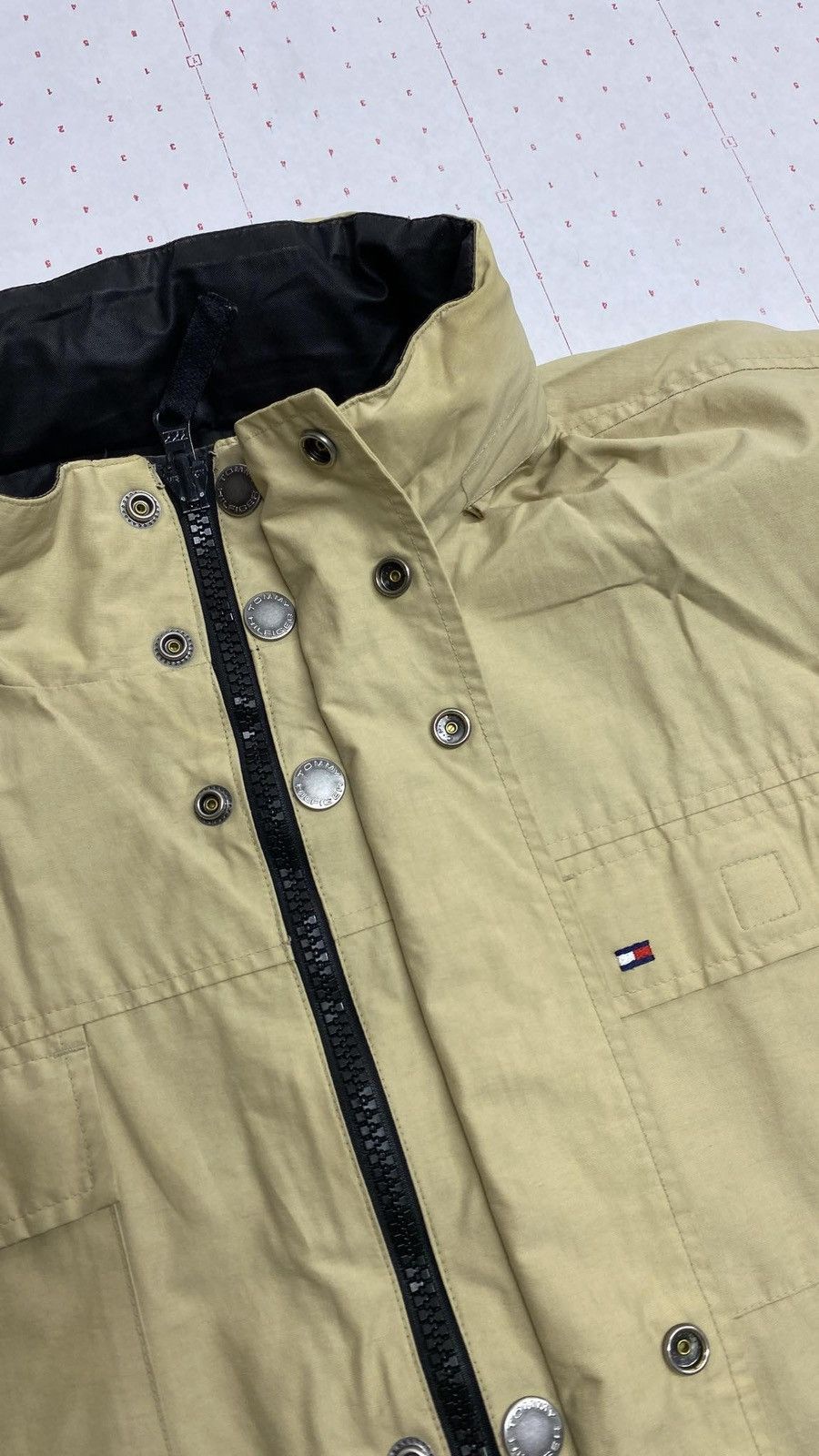 Tommy Hilfiger × Vintage ➕ vintage y2k Tommy Hilfiger reversible cargo jacket Size US XL / EU 56 / 4 - 11 Thumbnail