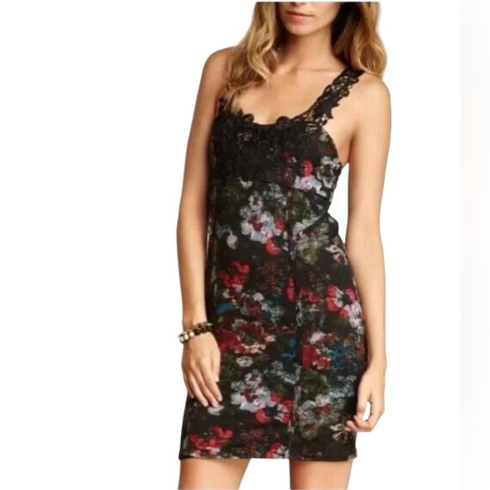 Free People Free people dress floral lace Size Small Size S / US 4 / IT 40 - 1 Thumbnail