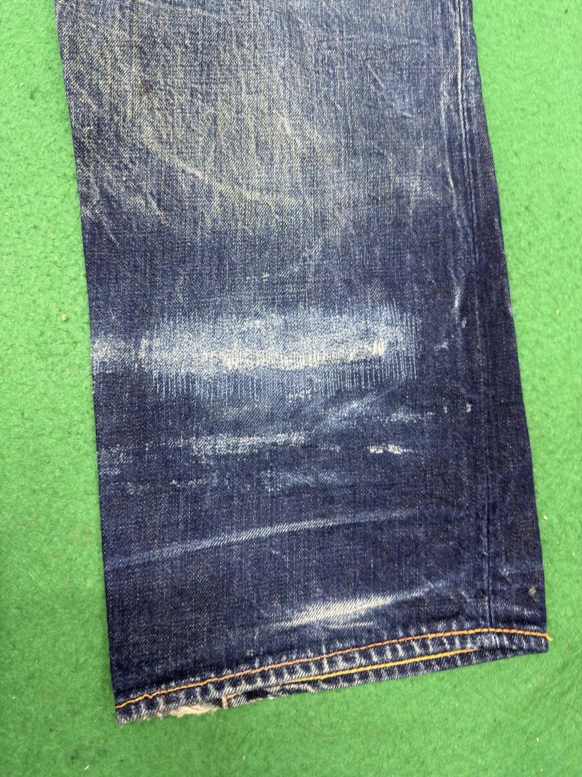 Evisu A29 Thrashed Evisu No 1 Special Distressed Mud Wash Size US 33 - 20 Thumbnail