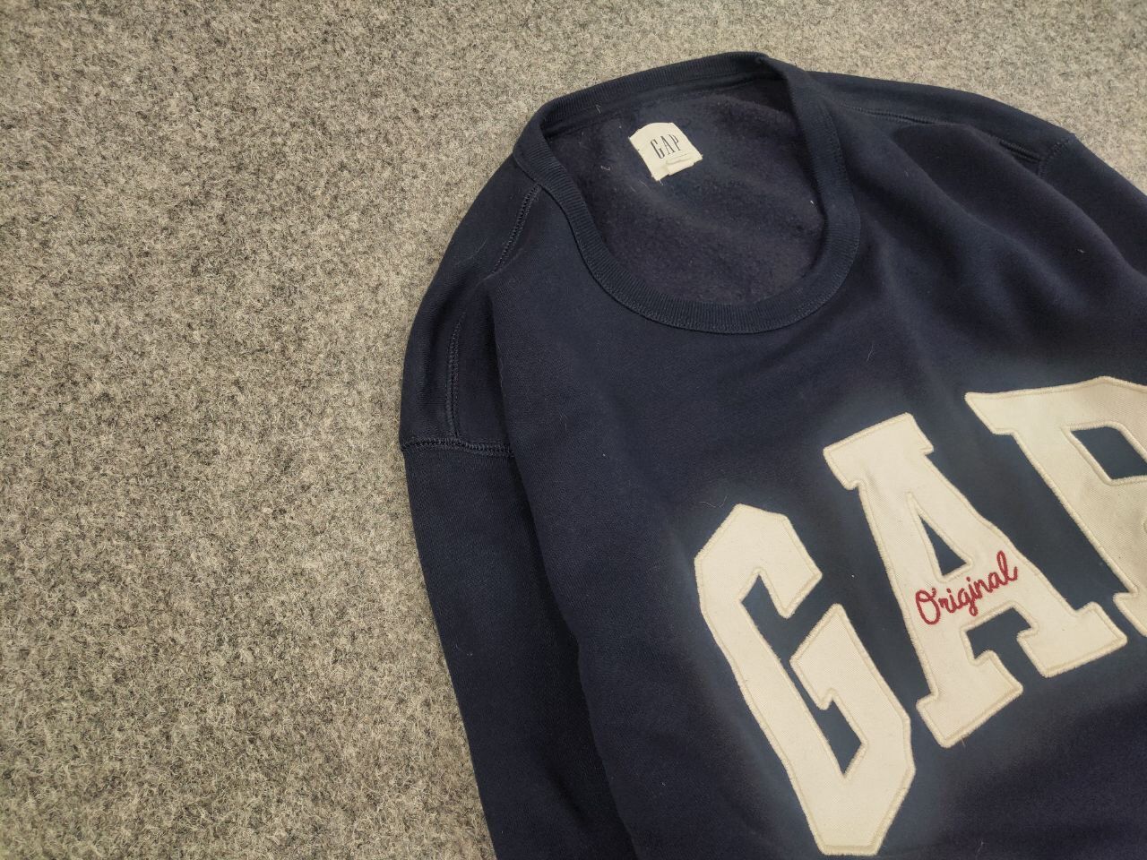 Gap Gap Blue embroidered logo Crew Chek Sweatshirt Vintage Style Size US L / EU 52-54 / 3 - 7 Thumbnail