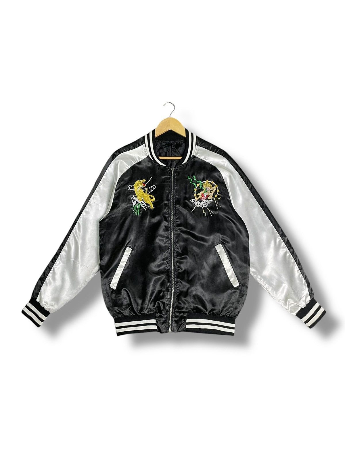 Japanese Brand × Vintage Sukajan x Japanese Brand Vintage Embroided Jacket (30) Size US XL / EU 56 / 4 - 1 Thumbnail
