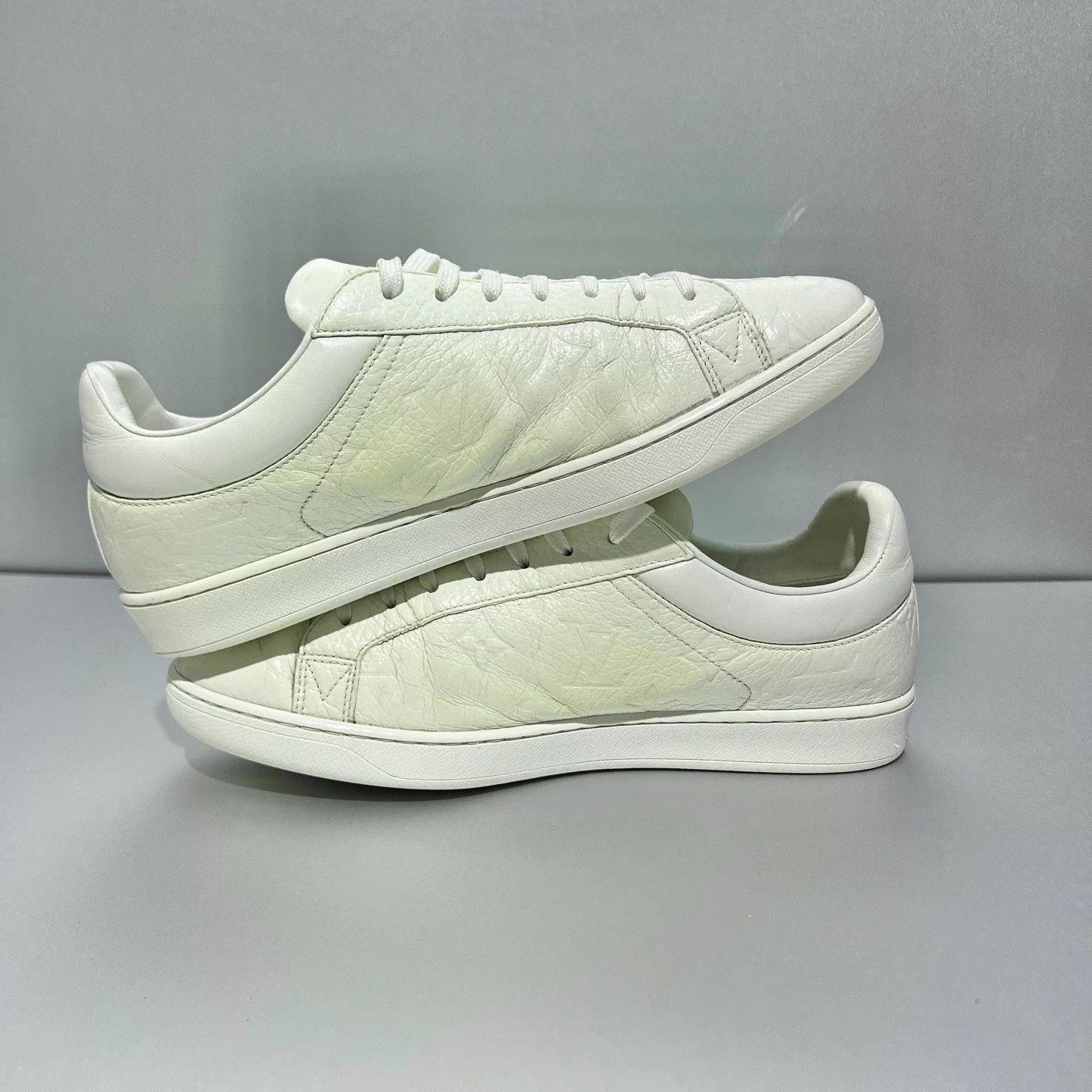 Louis Vuitton LV White Embossed Sneakers 95 New 7/41 Size US 8 / EU 41 - 4 Thumbnail