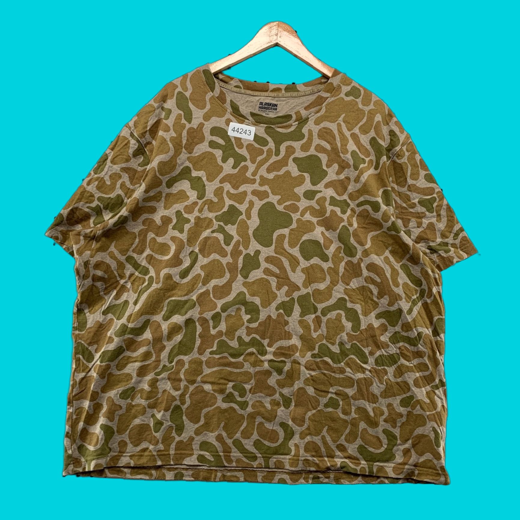 Vintage Alaskan Hardgear Duluth Camouflage T Shirt Mens 3XL Crew Neck Green Outdoor 90s Style Mens Size US XXL / EU 58 / 5 - 1 Thumbnail