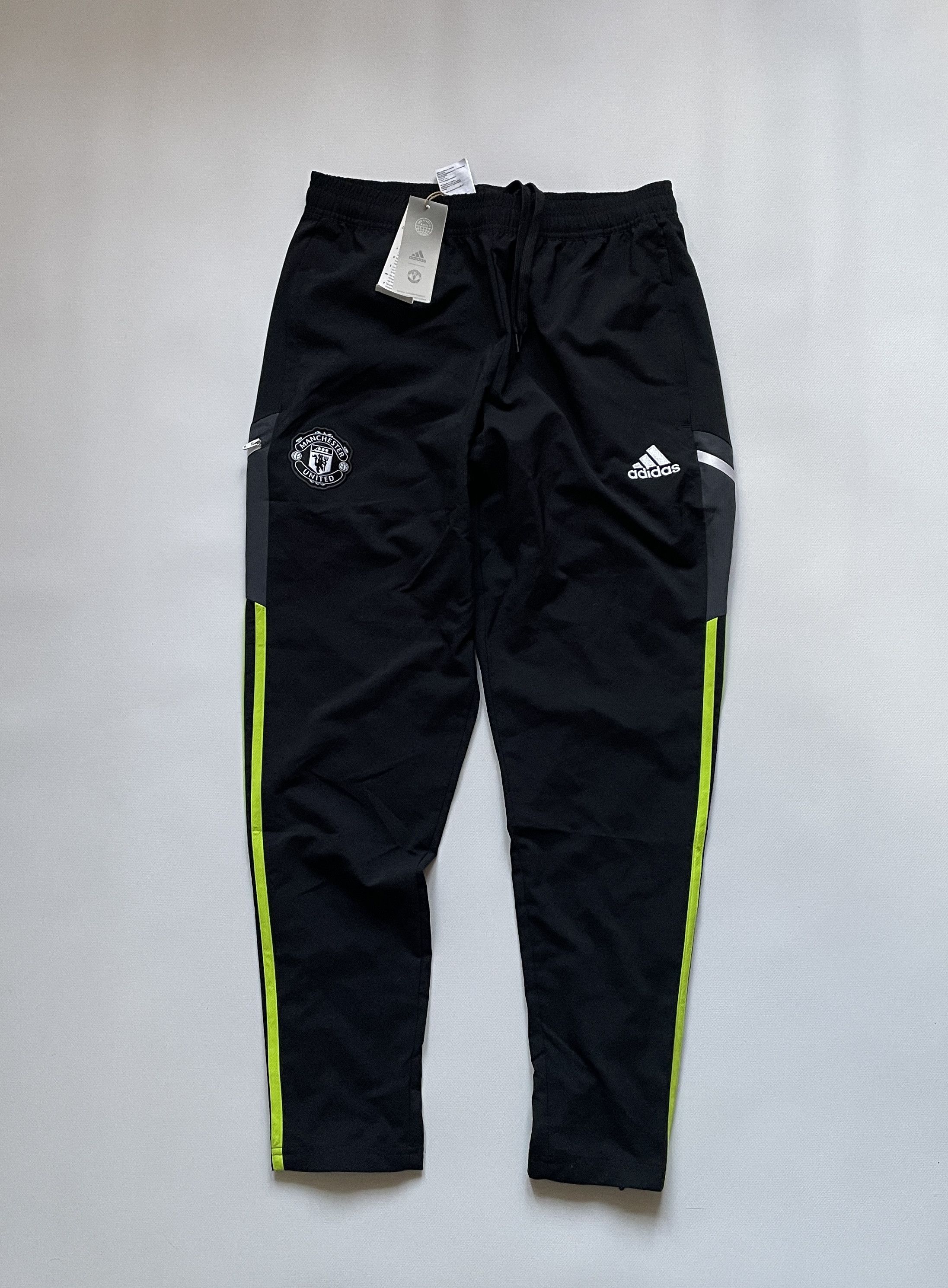 Adidas Manchester United adidas European Training Pants 2022 2023 Size US 32 / EU 48 - 1 Thumbnail