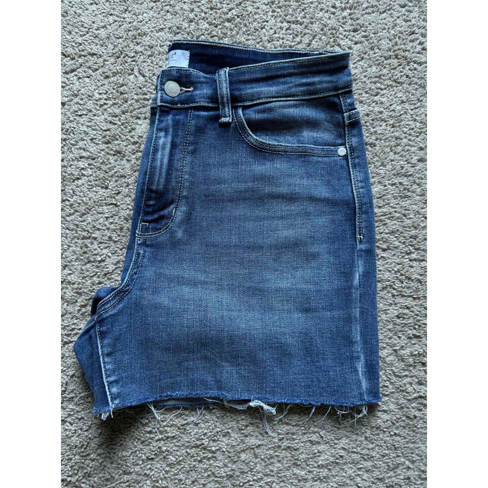 Judy Blue Judy Blue Destroy Jean Shorts Medium Wash Blue Womens XL Size 30" / US 8 / IT 44 - 2 Thumbnail