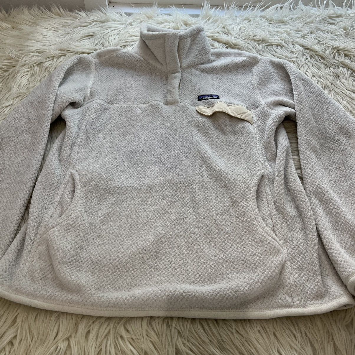 Patagonia PATAGONIA Cream Ivory Re-tool T Snap Fleece Women’s Size L Size L / US 10 / IT 46 - 2 Thumbnail