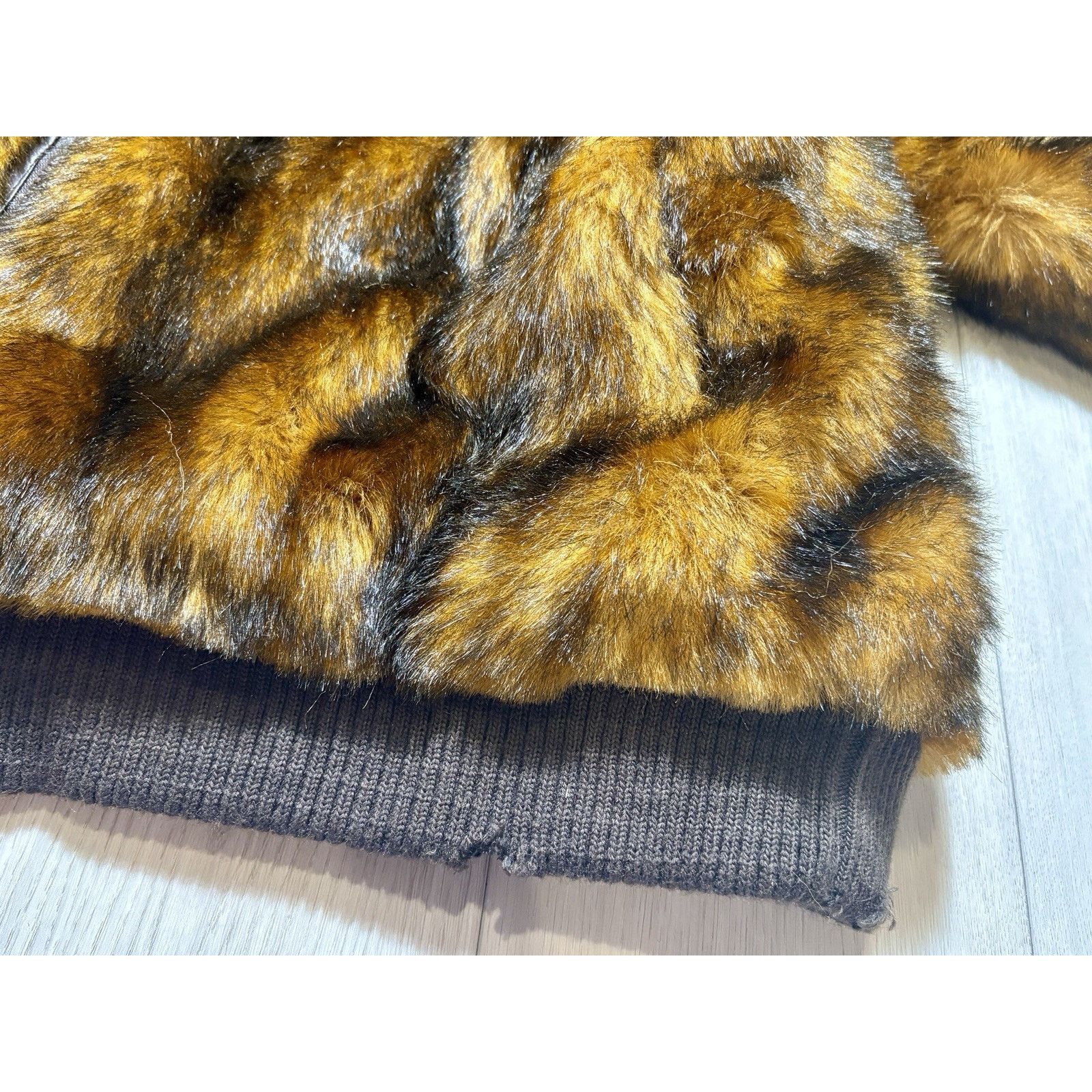 Other VTG Faux Fur Jacket 2XL Hooded Fox Pattern Bomber Oversized Size US XXL / EU 58 / 5 - 13 Thumbnail