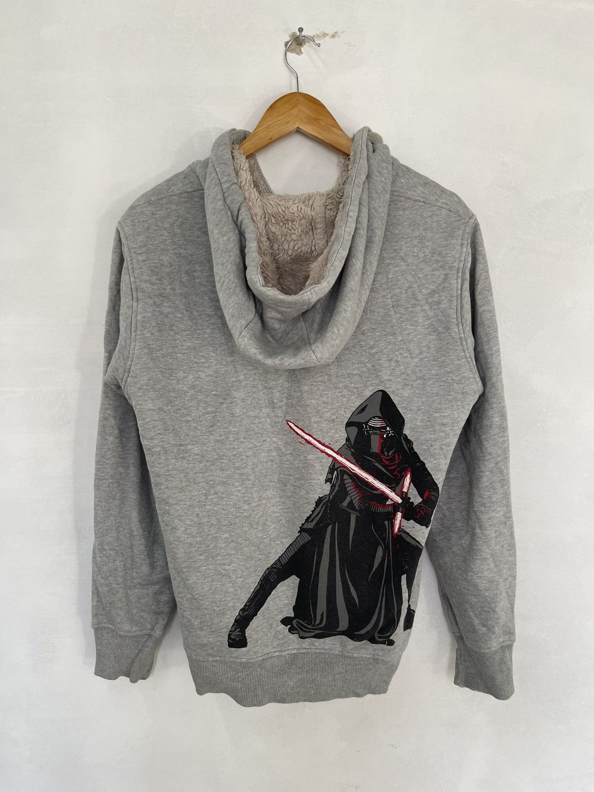 Star Wars × Uniqlo × Vintage RARE UNIQLO X STARWARS Size US L / EU 52-54 / 3 - 5 Thumbnail