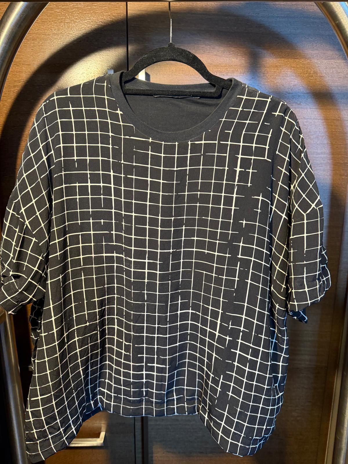 Haider Ackermann Haider Ackermann Oversized Grid Print Top Size US S / EU 44-46 / 1 - 1 Thumbnail