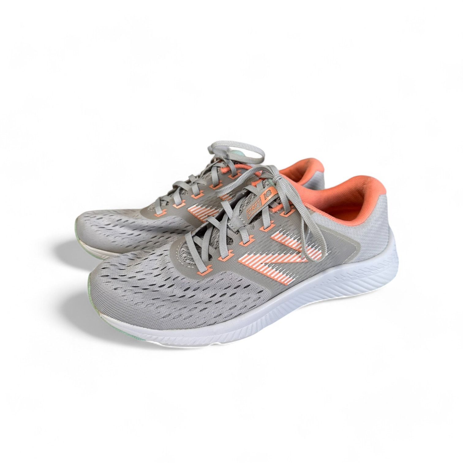 New Balance New Balance WDRFT SG1 Athletic Running Shoe size 8.5 womens Size US 8.5 / IT 38.5 - 3 Thumbnail
