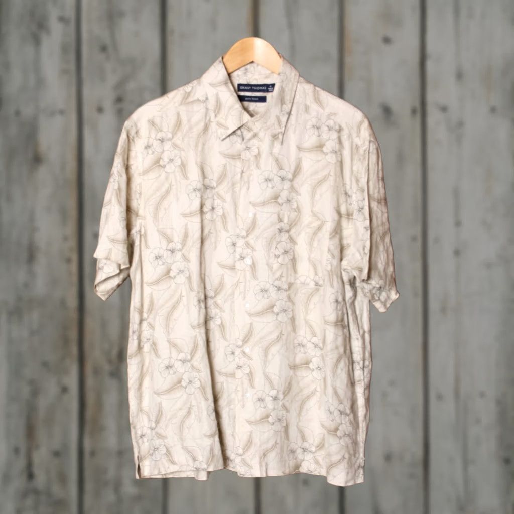 Vintage Grant Thomas Beige Floral 100% Linen Hawaiian Beach Camp Shirt Sz. M (Fits L) Men Short Sleeve Button-Up Size US M / EU 48-50 / 2 - 1 Thumbnail