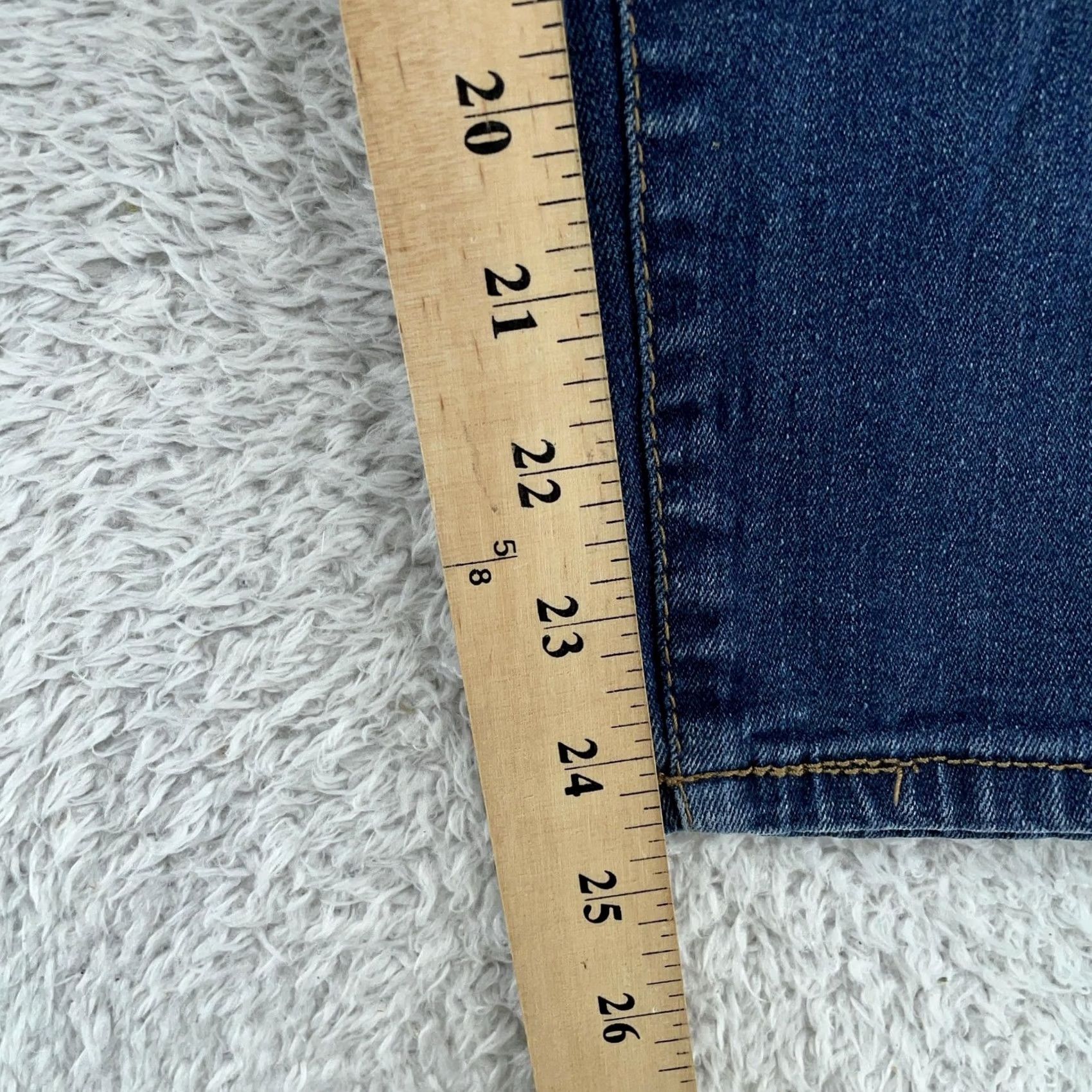 Vintage ABS by Allen Schwartz Capri Jeans Womens 28 Blue Denim Skinny Stretch 5 Pocket Denim Jeans for Women Size 28" / US 6 / IT 42 - 7 Thumbnail