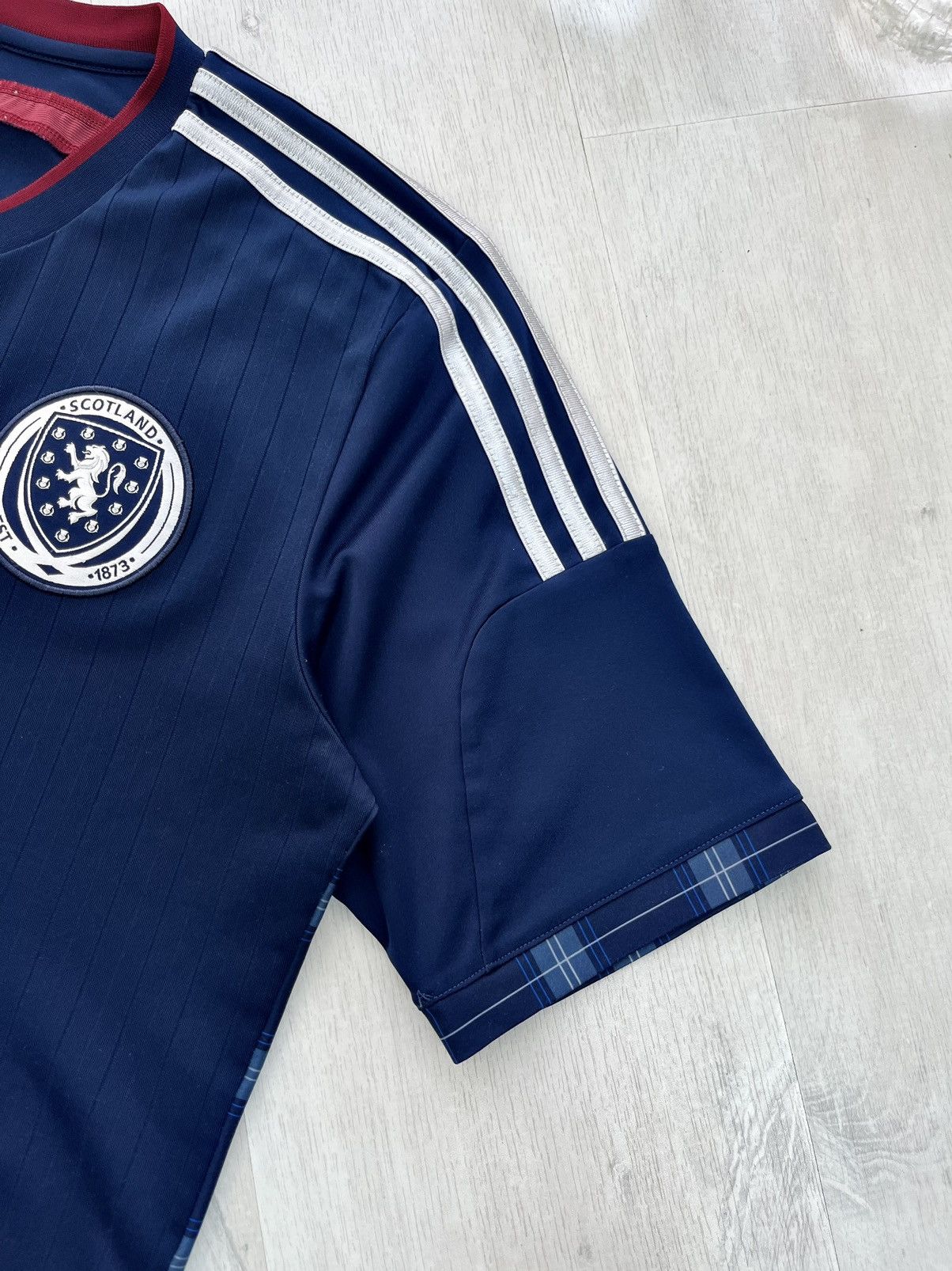 Adidas Adidas Scotland Soccer Jersey 2014/2015 Football Jersey Size US M / EU 48-50 / 2 - 6 Thumbnail