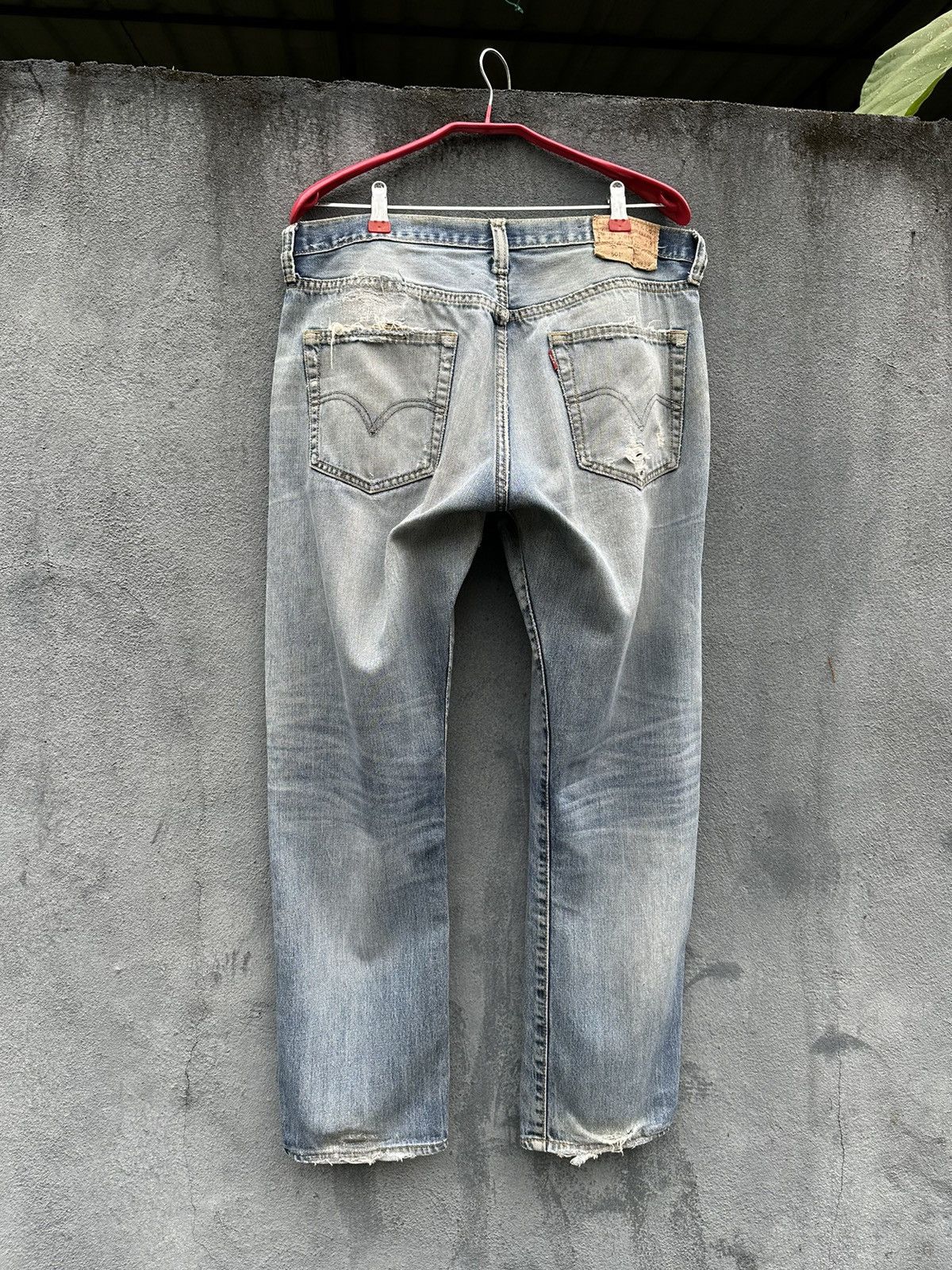 Levi's Vintage Clothing 👹Vintage Levis 501 Straight Cut Distressed Denim Size US 30 / EU 46 - 10 Thumbnail