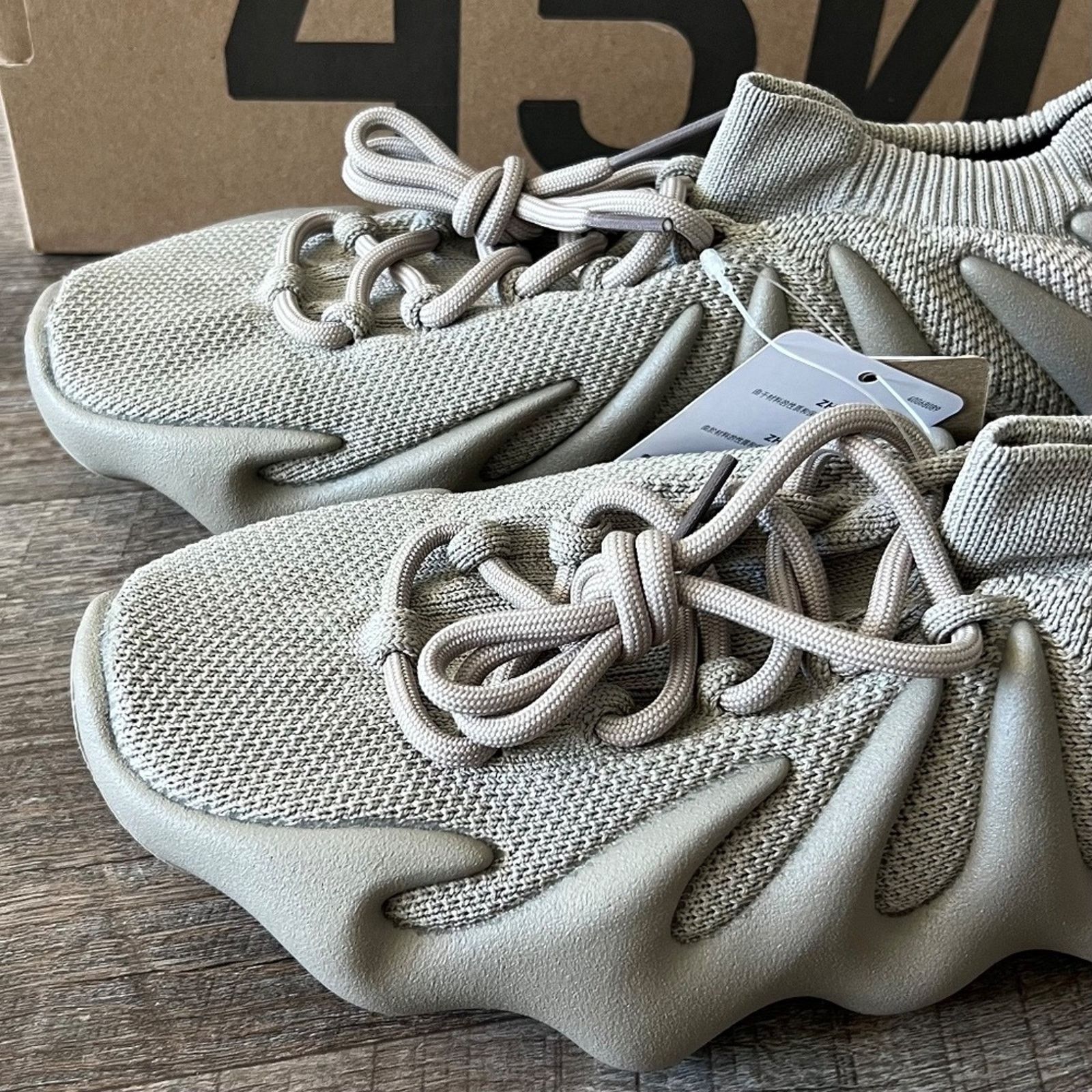 Yeezy New! YEEZY 450 ID1623 STOFLA, Authentic Size US 8 / IT 38 - 2 Thumbnail
