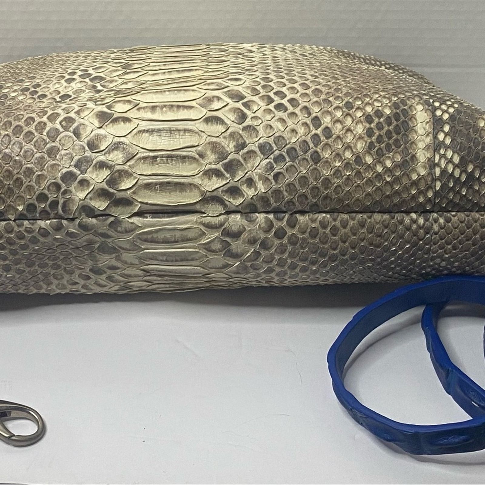 & Other Stories Silvano Biagini python clutch /wristlet/ shoulder bag Size ONE SIZE - 7 Thumbnail