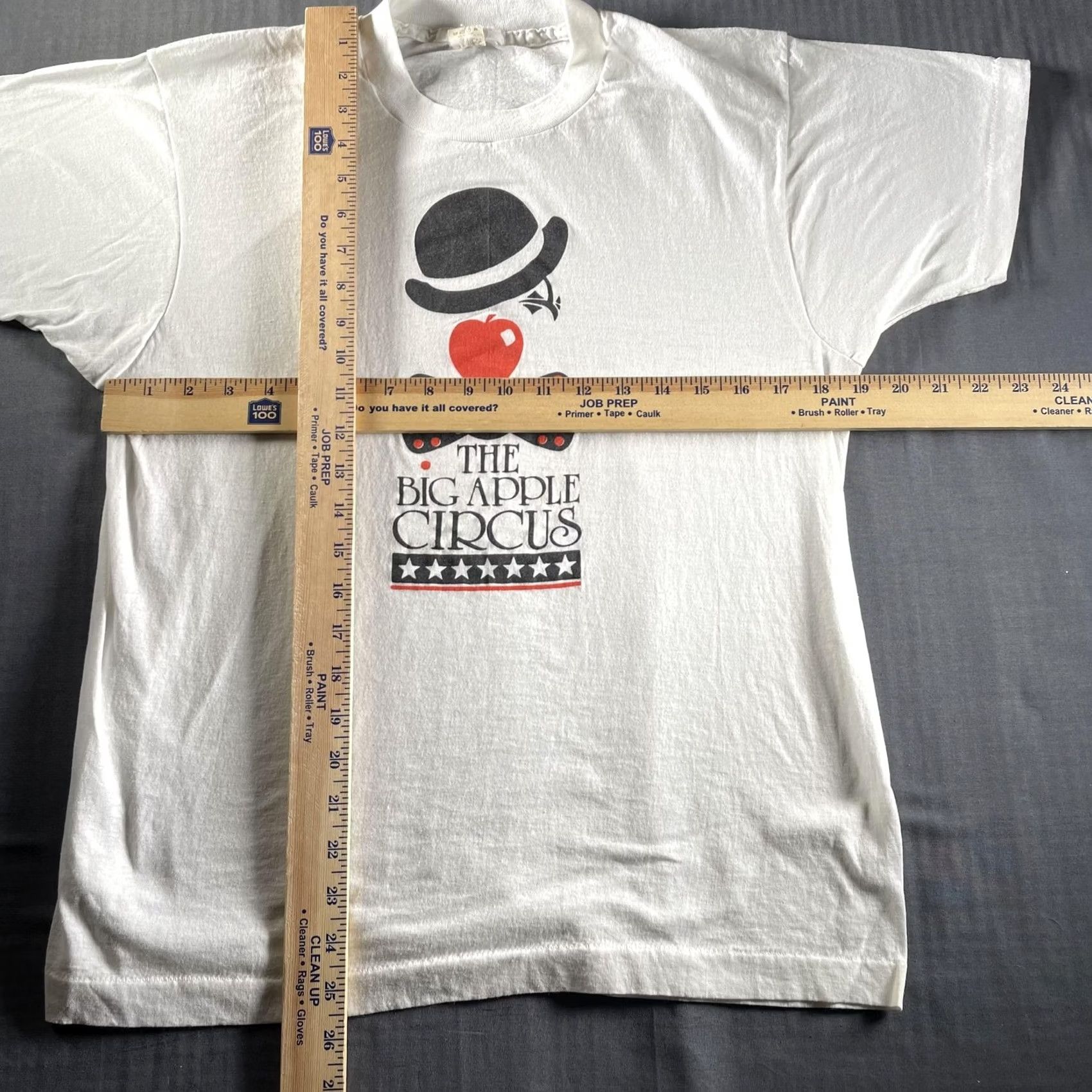 Apple VINTAGE Big Apple Circus Shirt Mens M White Graphic Tee Made USA 80s Size US M / EU 48-50 / 2 - 5 Thumbnail