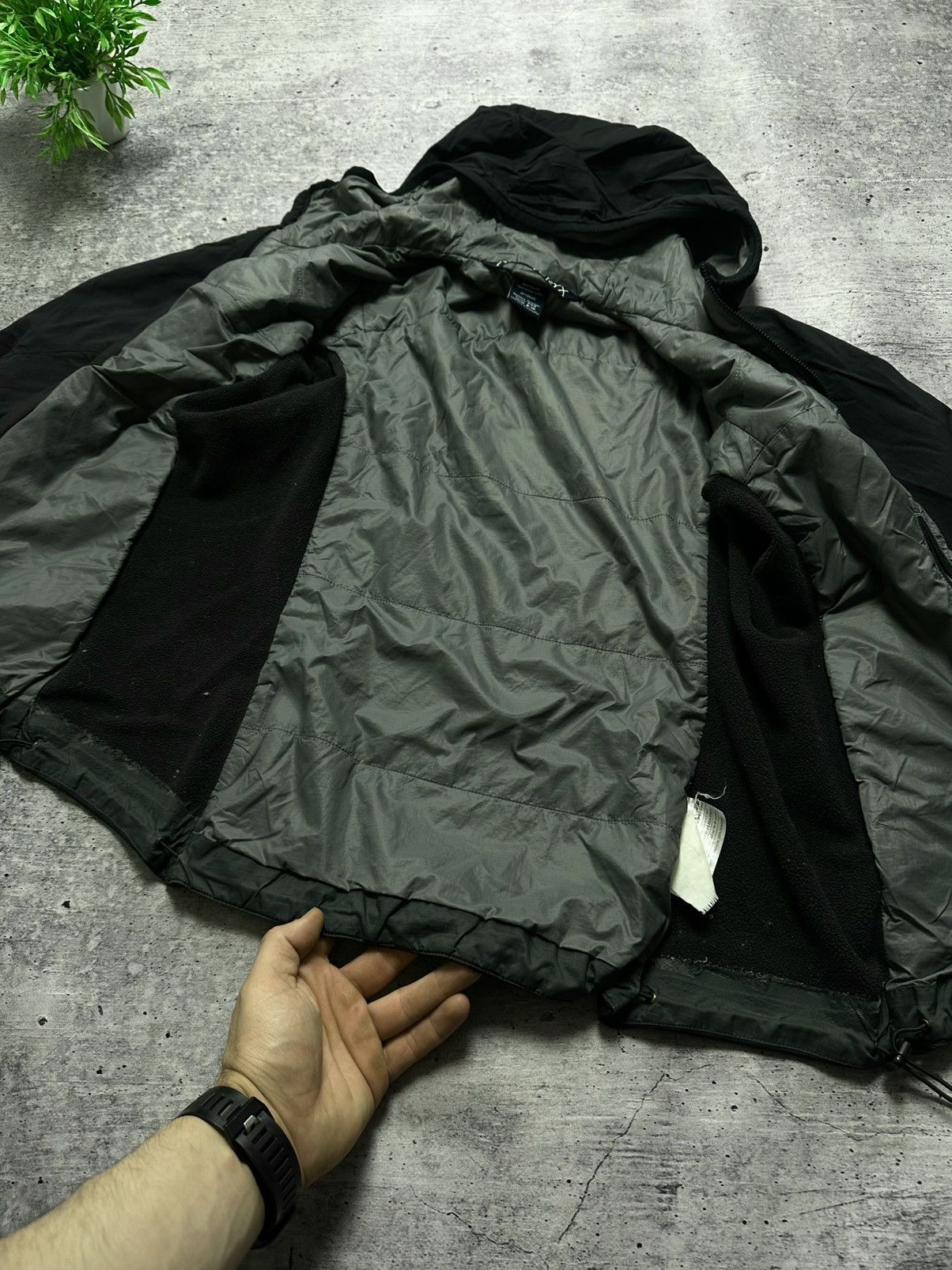 Arc'teryx Vintage Arcteryx Atom LT Gorpcore Mountain Jacket Size M / US 6-8 / IT 42-44 - 8 Thumbnail