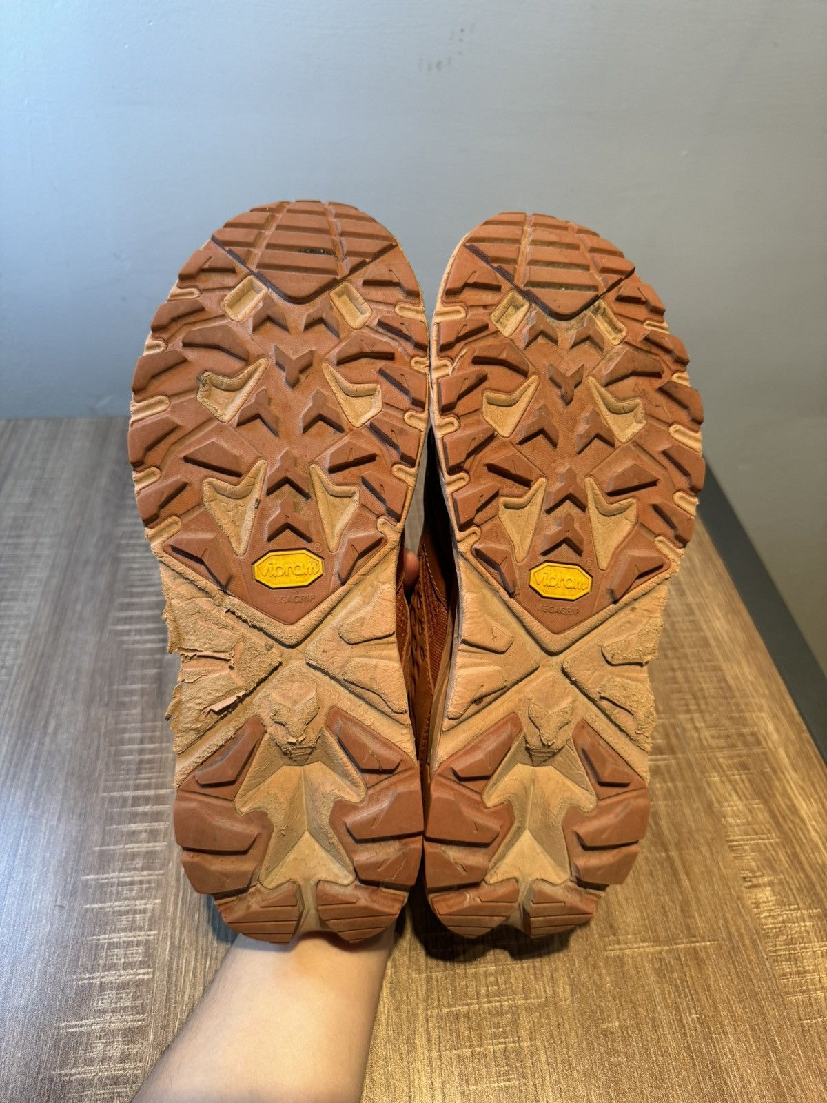 Hoka Hoka Women's US 10B Anacapa Breeze Low Sneakers Baked Clay Size US 10 / IT 40 - 6 Thumbnail