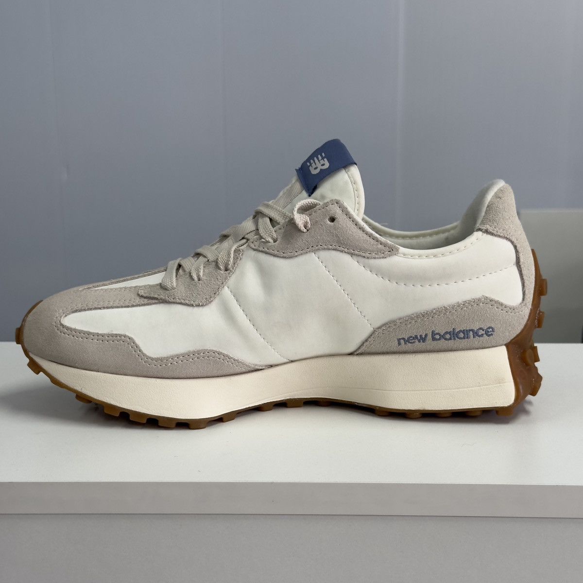 New Balance New Balance 327 U327LU White/Blue Size US 9 / EU 42 - 4 Thumbnail