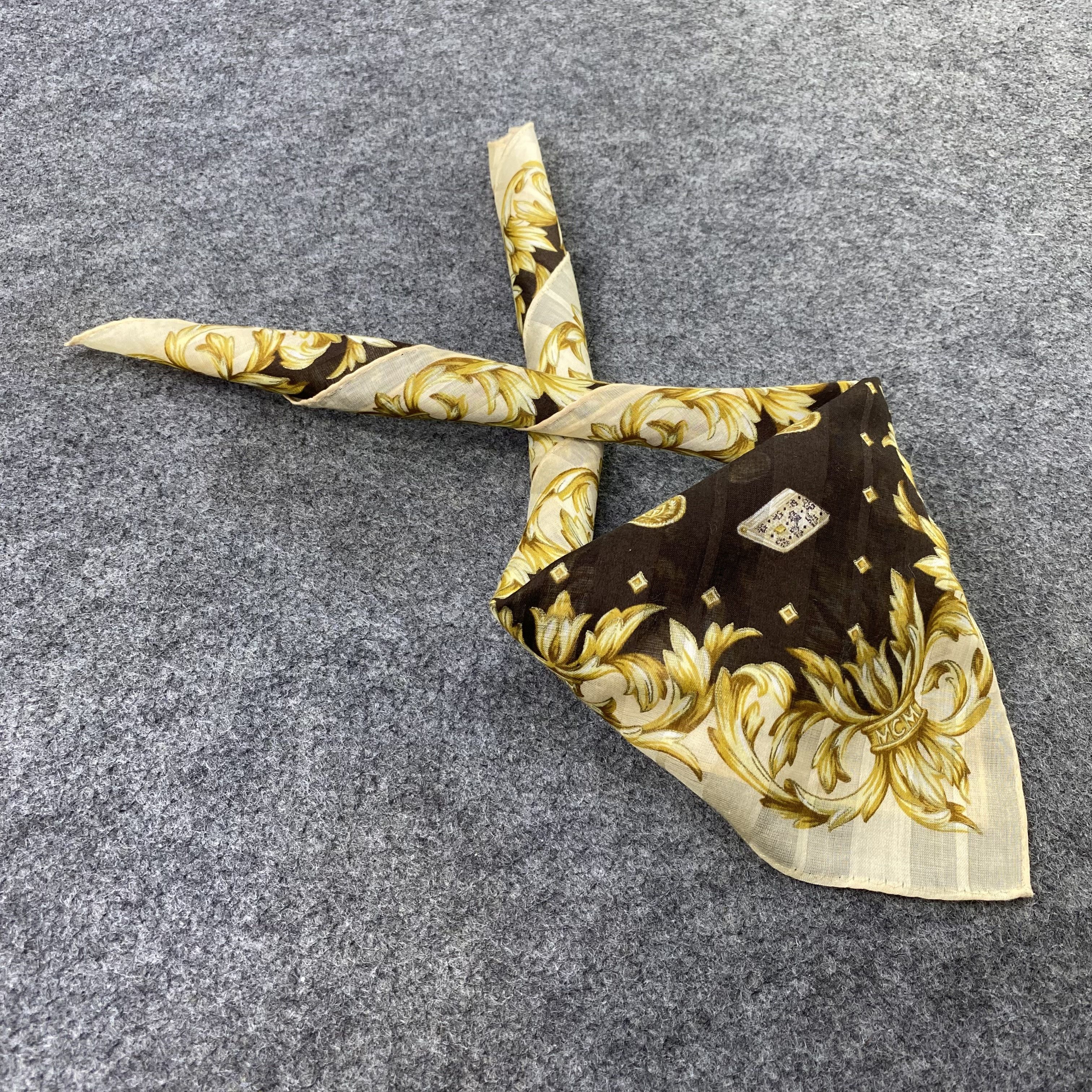 MCM MCM Handkerchief Neckerchief Bandana-B1702 Size ONE SIZE - 1 Thumbnail