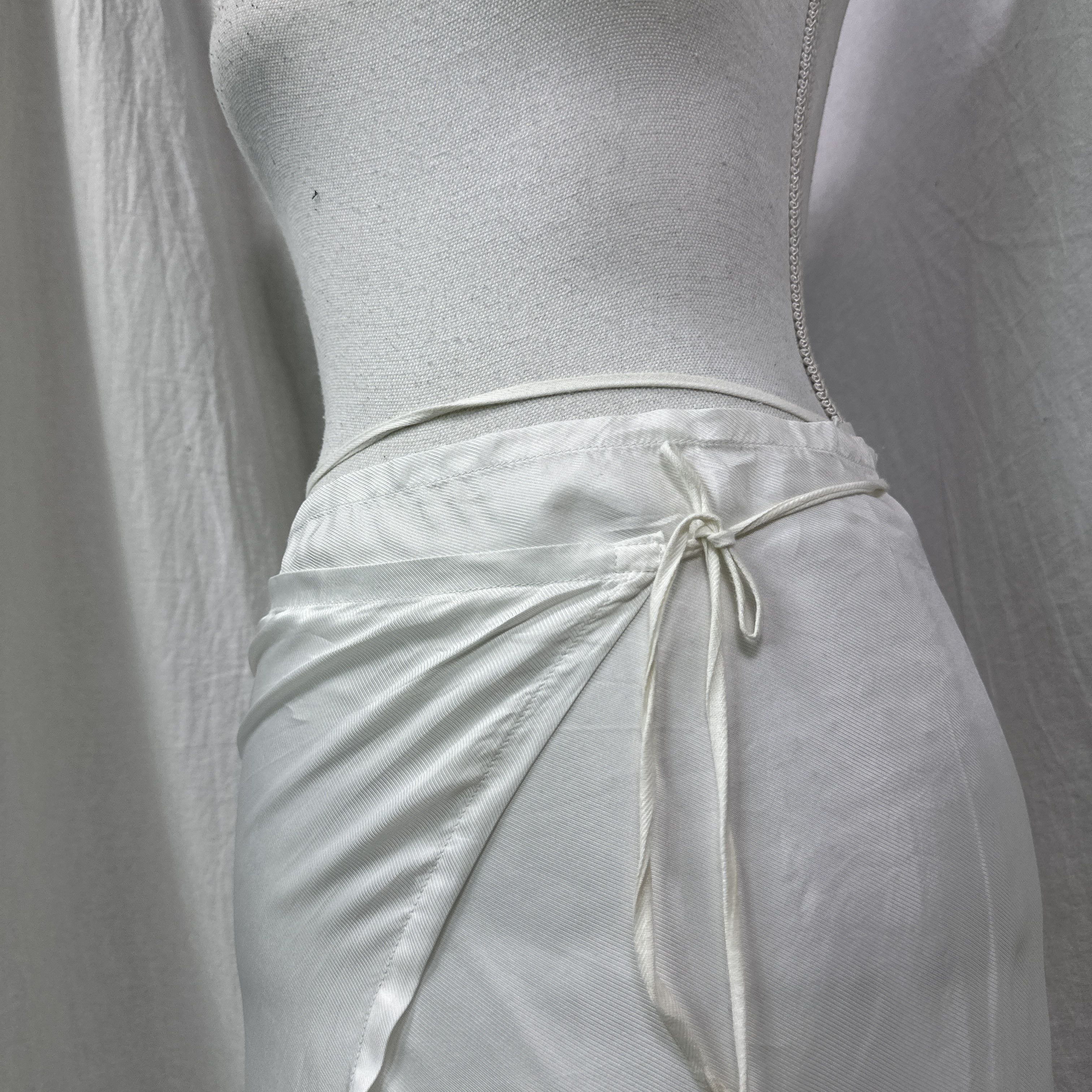 Ann Demeulemeester Vintage Ann Demeulemeester Wrapped Around Skirt Y2K Size 26" / US 2 / IT 38 - 6 Thumbnail