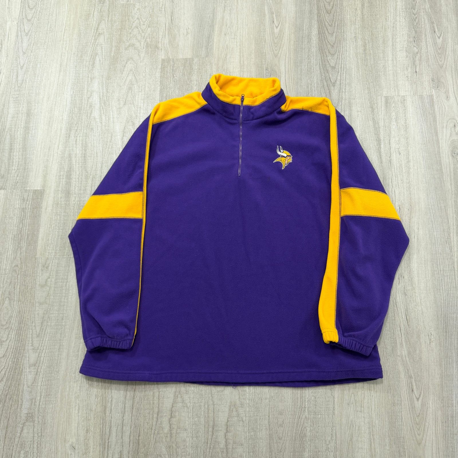 Vintage Vintage Minnesota Vikings Quarter Zip Mens 2XL Purple Yellow Size US XXL / EU 58 / 5 - 1 Thumbnail