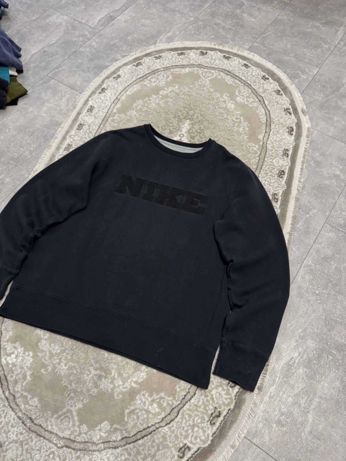 Nike 90s Vintage Nike Sweatshirt Retro Big Swoosh Logo Crewneck Size US L / EU 52-54 / 3 - 2 Thumbnail
