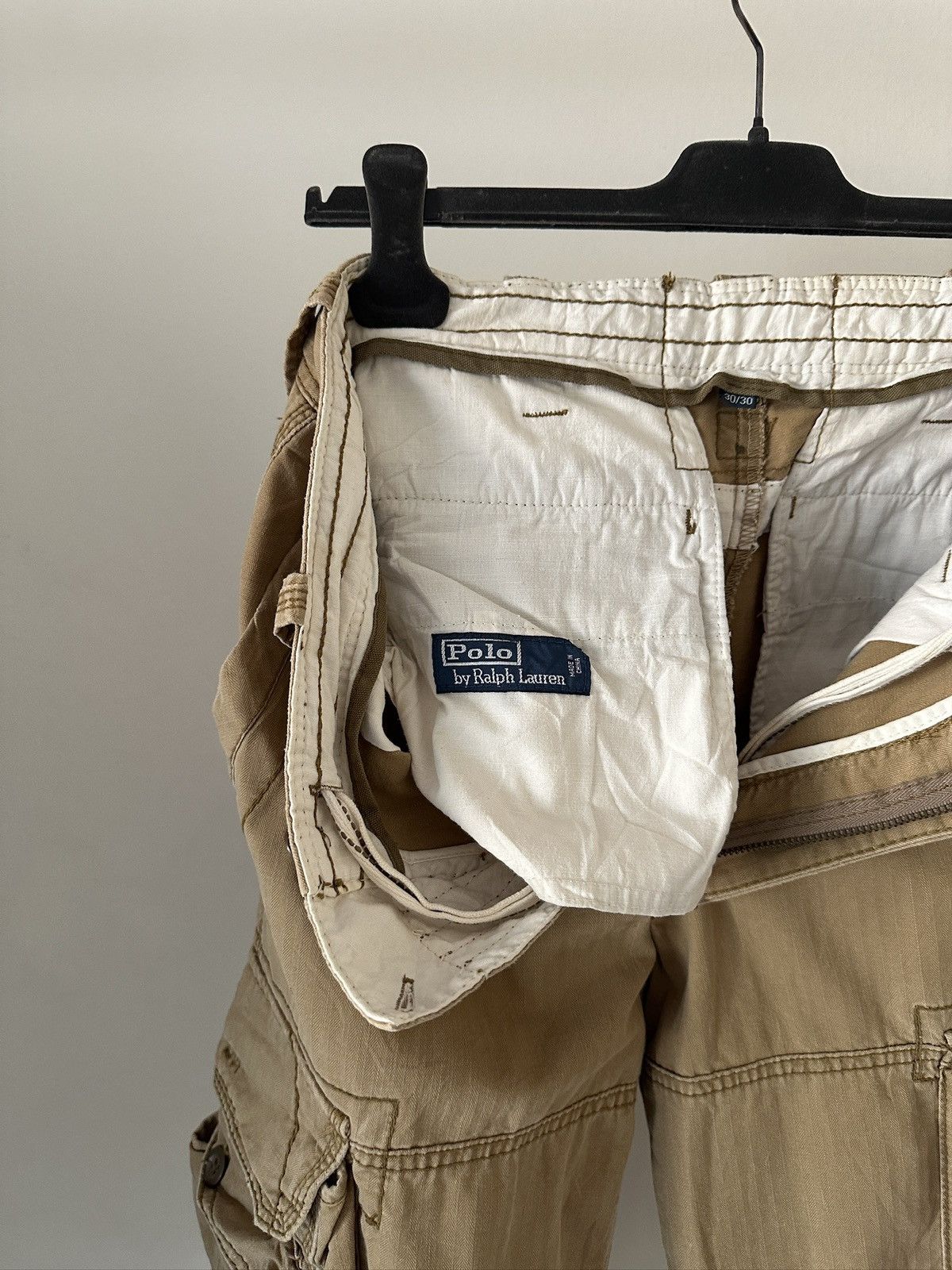 Polo Ralph Lauren 2000s Polo Ralph Lauren Multipocket Cargo Pant Size US 31 - 11 Thumbnail