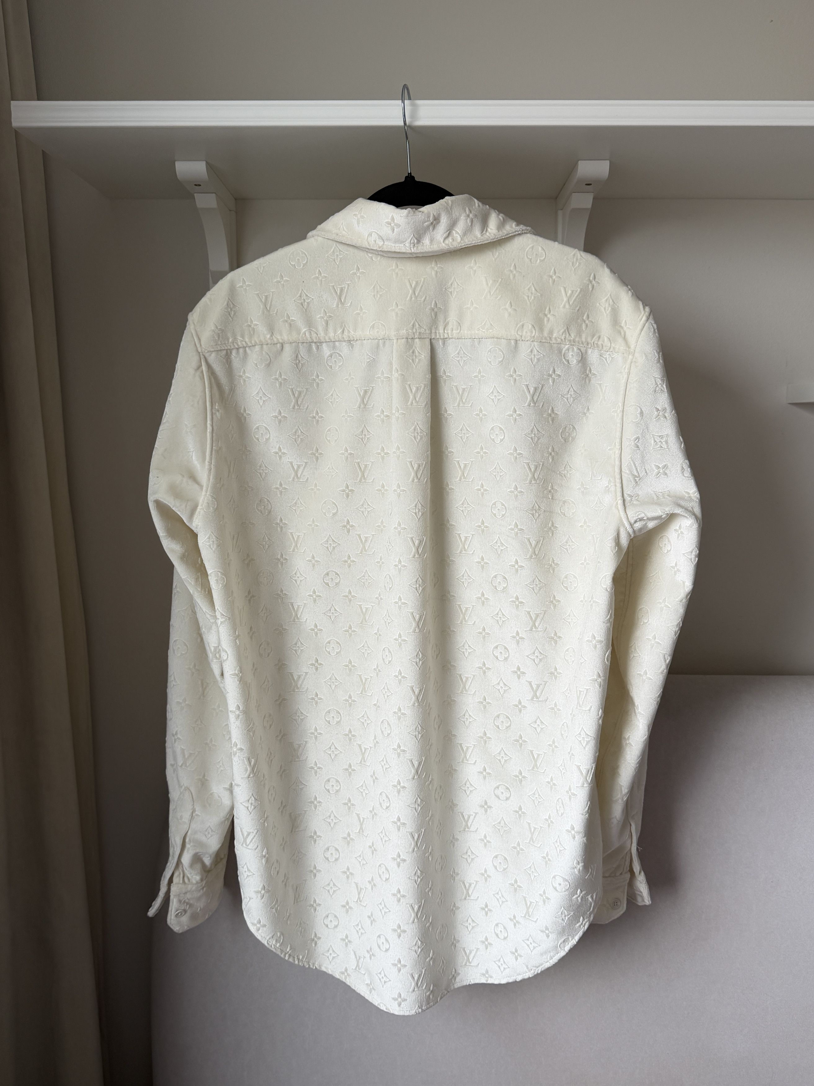 Louis Vuitton Louis Vuitton Monogram Velvet shirts by Virgil | RARE Size US XL / EU 56 / 4 - 2 Thumbnail
