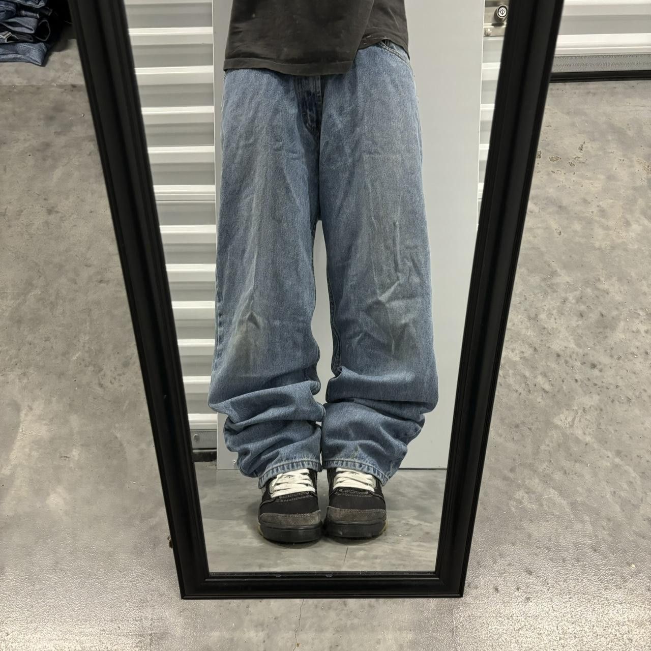 Japanese Brand × Vintage Crazy Vintage Y2K/2000s Medium Wash Essential Denim Jeans! Size US 34 / EU 50 - 1 Thumbnail
