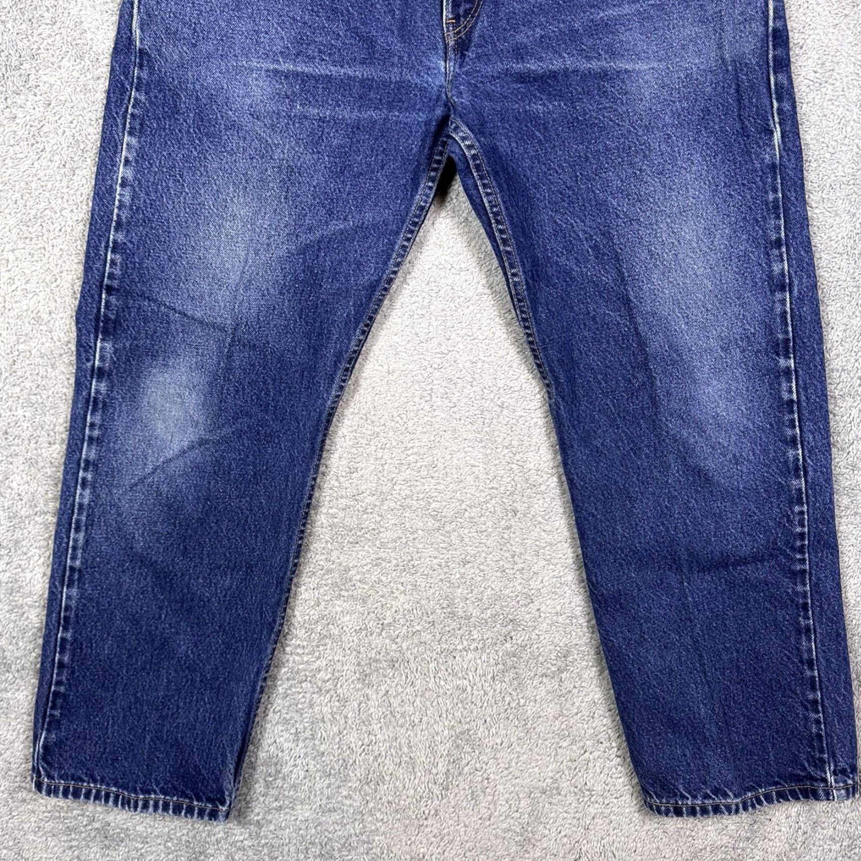 Levi's VINTAGE Levi's 505 Jeans Mens 34x28 Regular Straight Whisker Blue Denim Cotton 80s 90s Logo Size US 36 / EU 52 - 2 Thumbnail