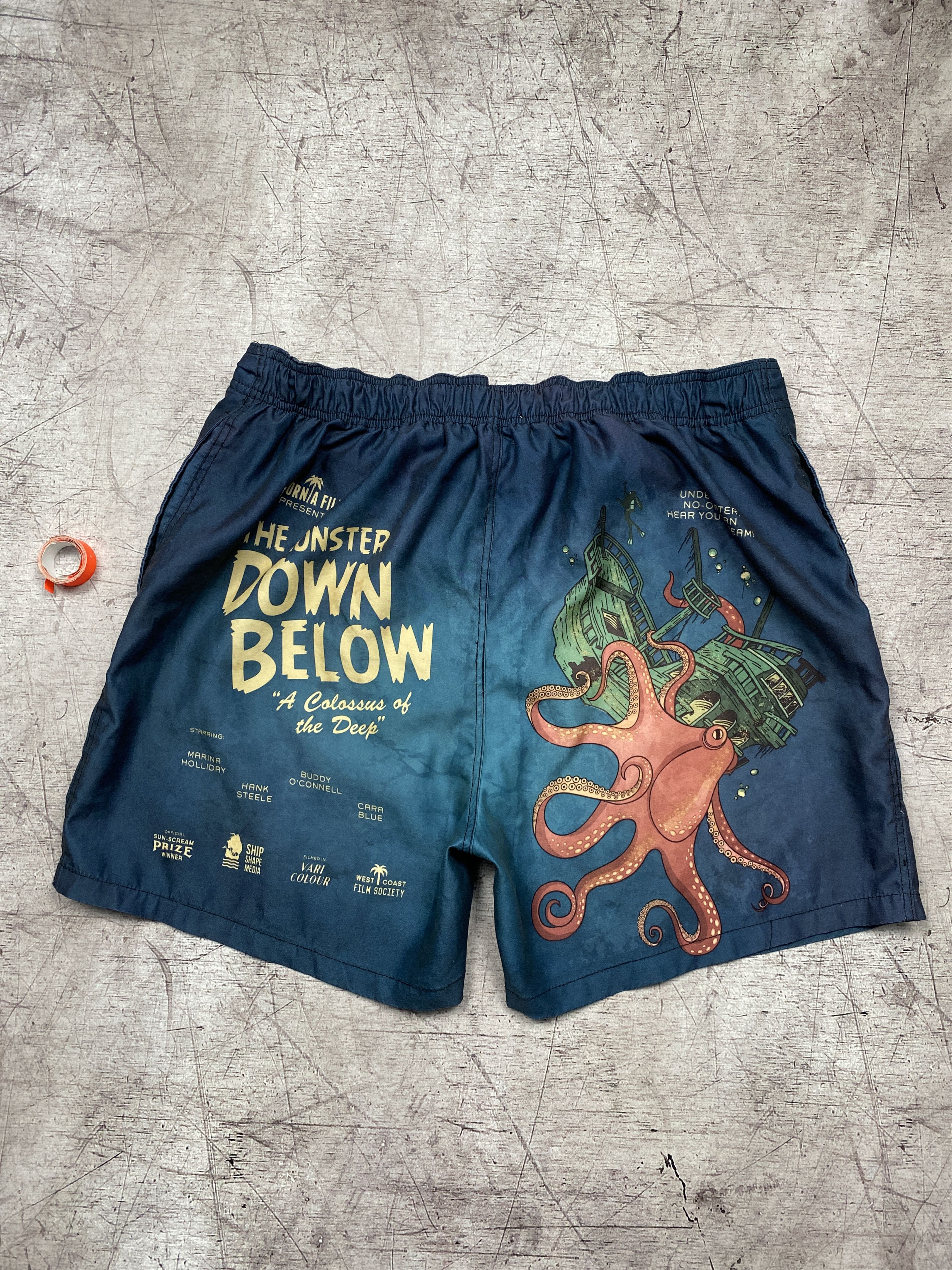 Vintage The Monsters Down Below Mens Shorts Y2K Size US 36 / EU 52 - 6 Thumbnail