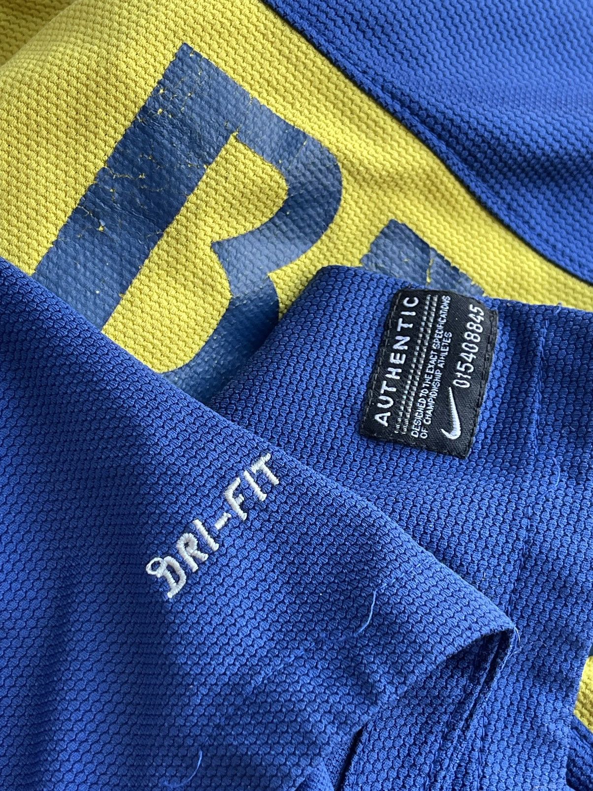 Nike 2015 Nike Boca Juniors #10 Maradona soccer jersey Size US S / EU 44-46 / 1 - 11 Thumbnail