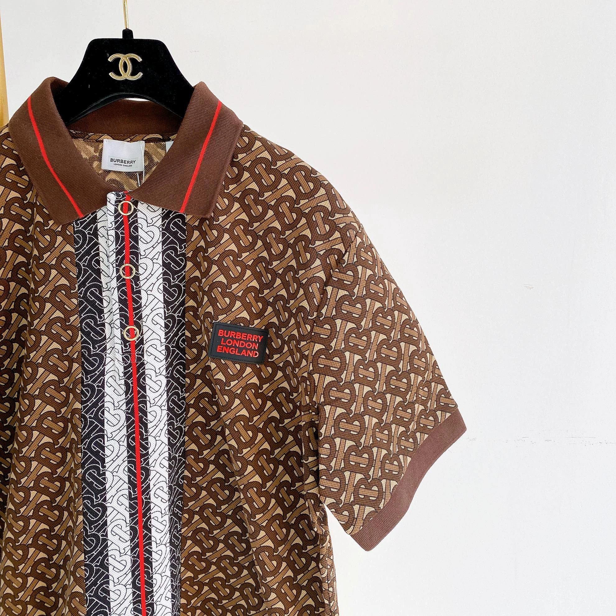 Burberry Burberry full logo T-shirt unisex M Size M / US 6-8 / IT 42-44 - 4 Thumbnail