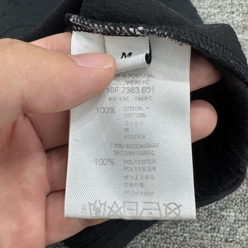 Givenchy Givenchy Ripped Distressed Printed Short Sleeve Size US M / EU 48-50 / 2 - 4 Thumbnail