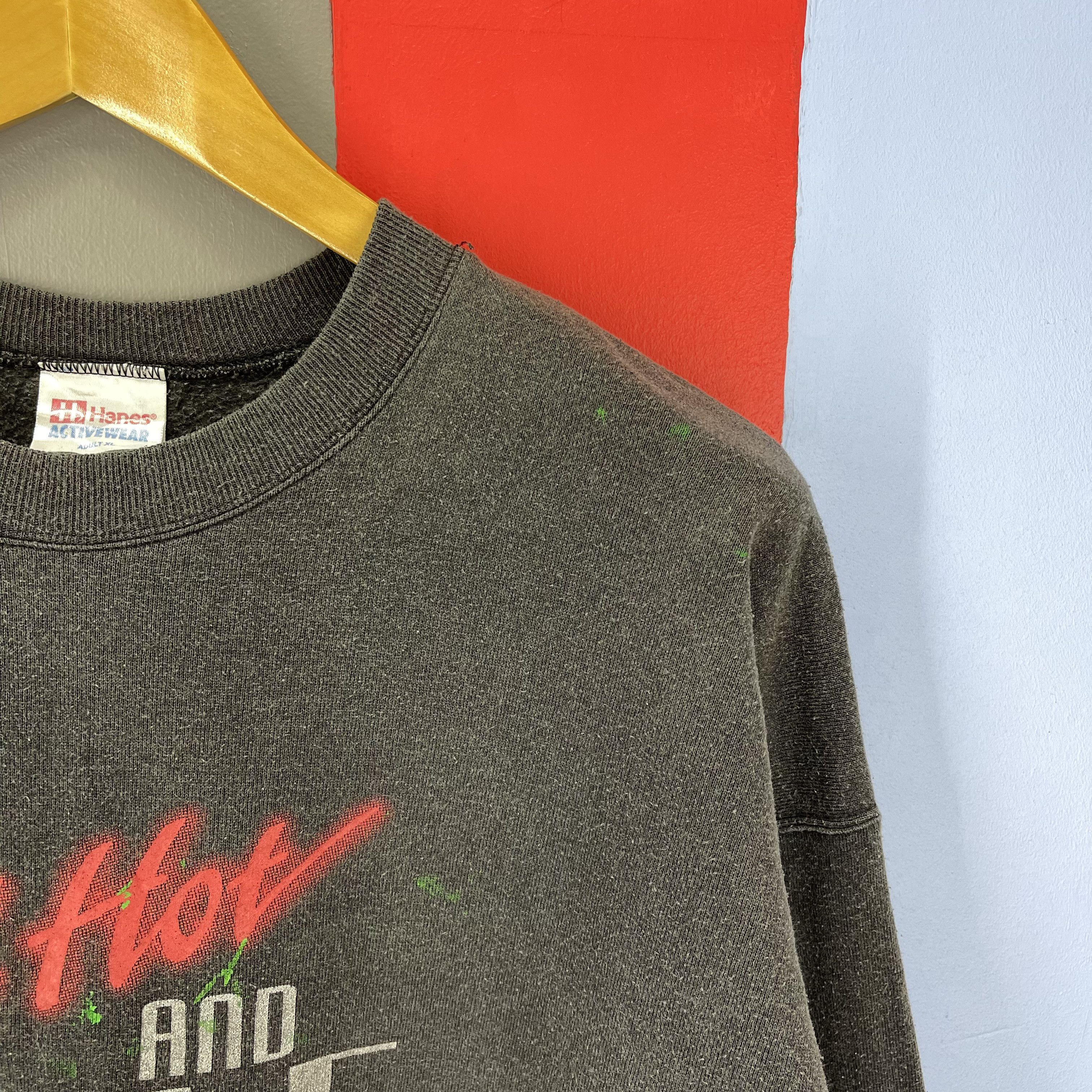 Hanes 1996 Vintage THEATER RED HOT AND COLE Sweatshirt #1240/AQ Size US L / EU 52-54 / 3 - 4 Thumbnail