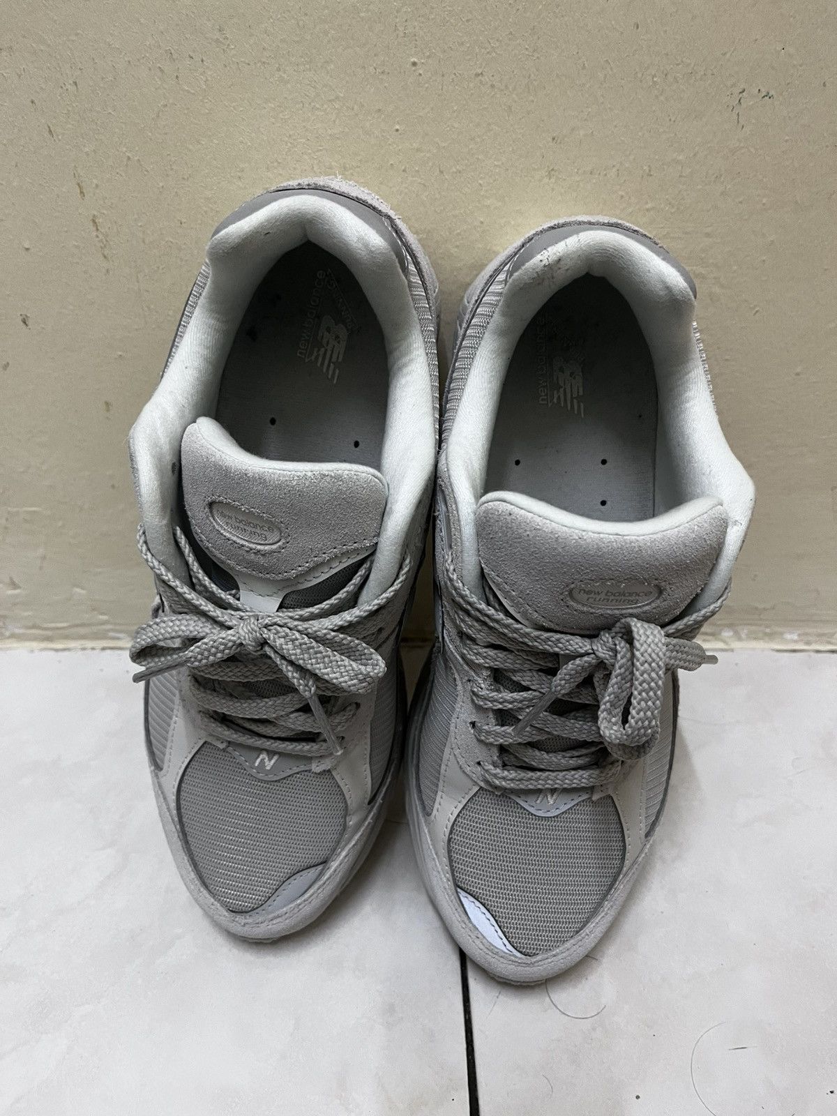 New Balance New Balance 2002R Size US 9 / EU 42 - 2 Thumbnail