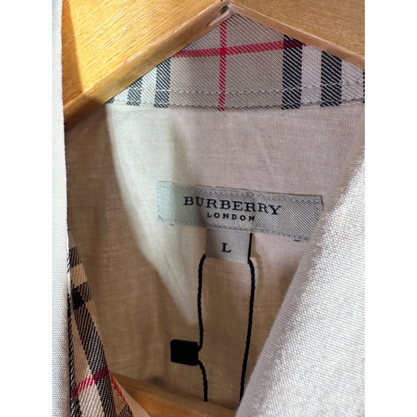 Burberry BURBERRY Classic Check Neck Long Sleeve Shirt Beige L Size L / US 10 / IT 46 - 7 Thumbnail