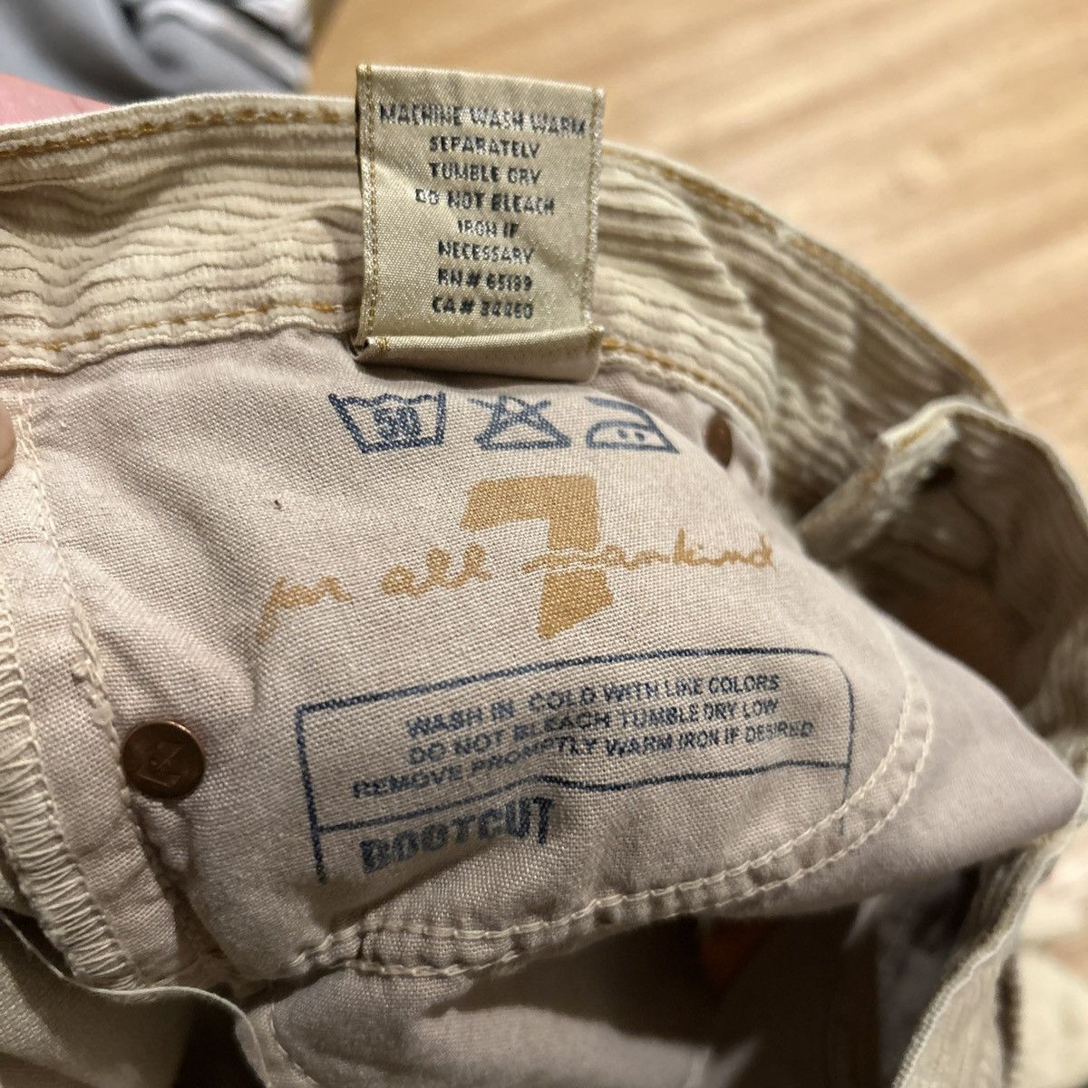 7 For All Mankind 7 Jeans Corduroy boot cut Stretch to the fabric NWot Size 26" / US 2 / IT 38 - 7 Thumbnail