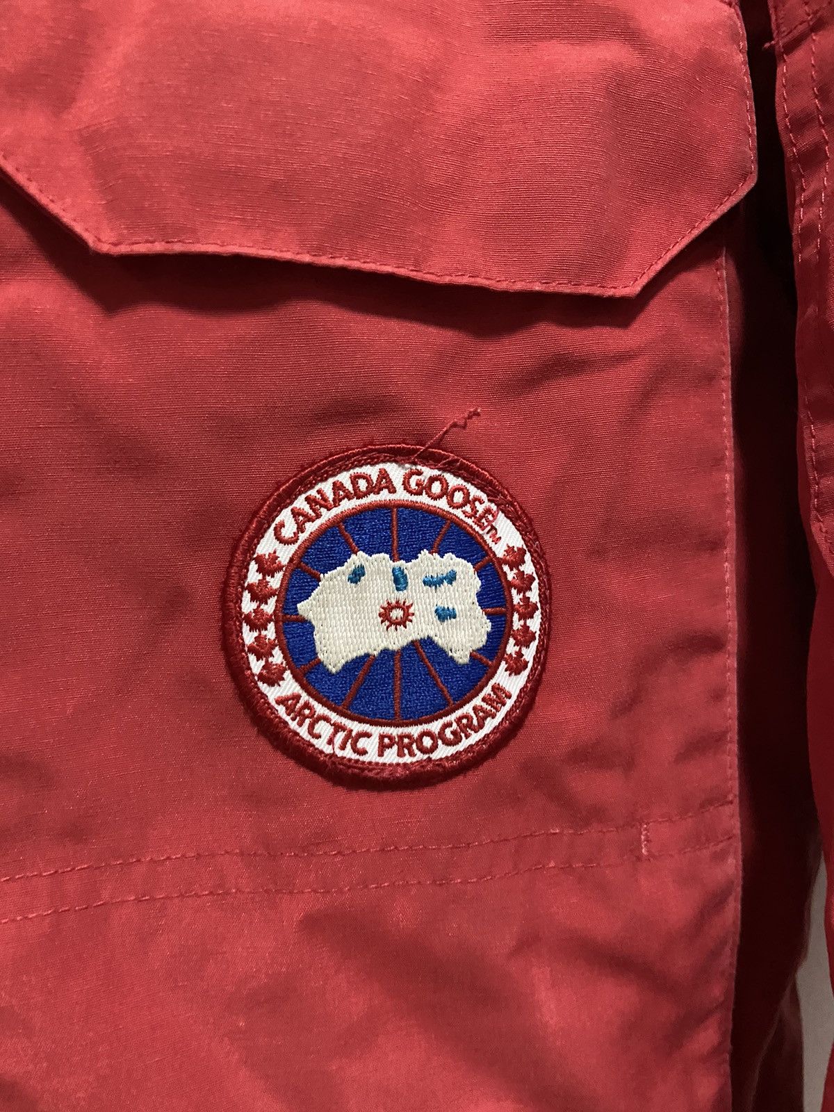 Canada Goose × Vintage Canada Goose expedition Jacket Hood fur Vintage Puffer Size M / US 6-8 / IT 42-44 - 4 Thumbnail