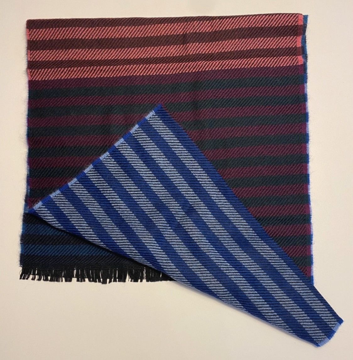 Paul Smith Paul Smith scarf Size ONE SIZE - 1 Thumbnail
